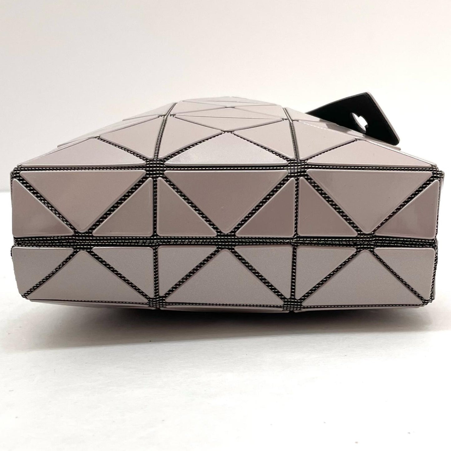 ISSEY MIYAKE | イッセイミヤケ BAO BAO ハンドバッグ BB53-AG610-05 ピンク【尾張小牧店】