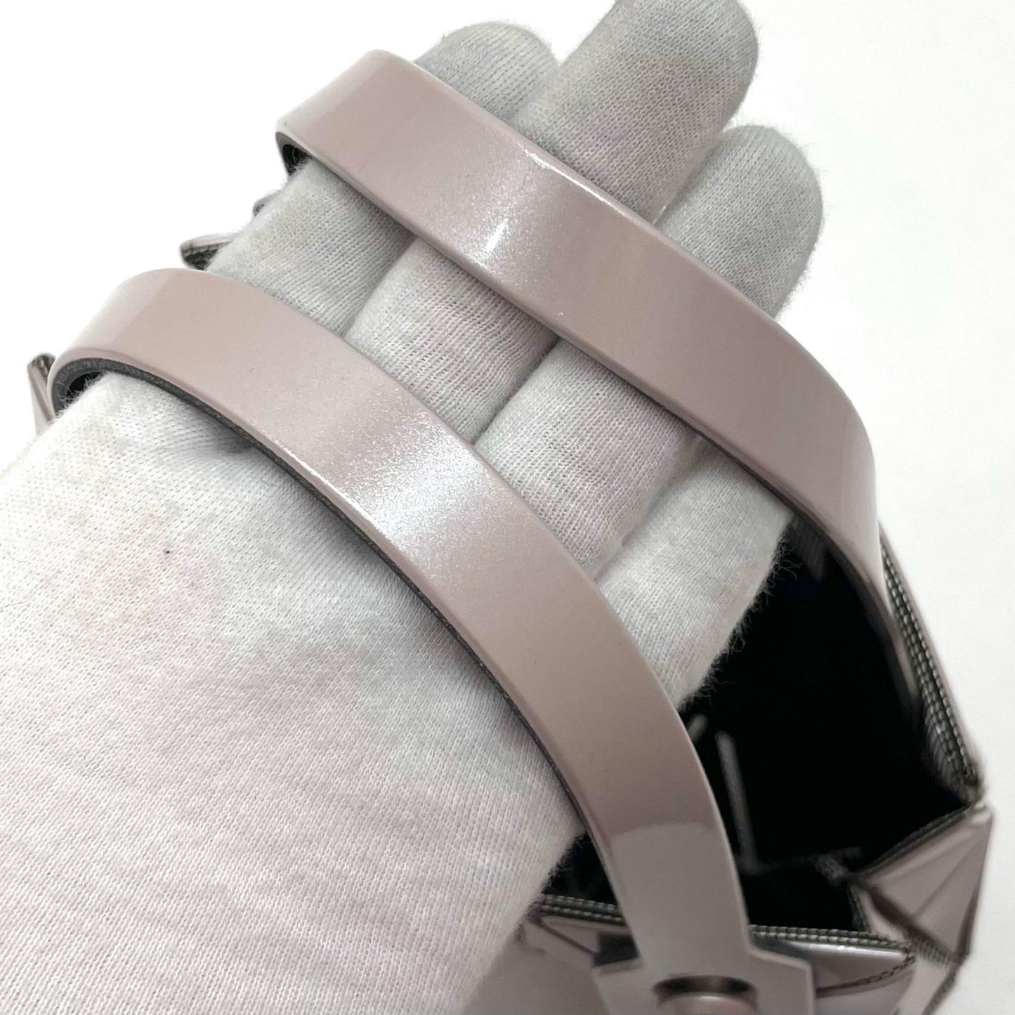 ISSEY MIYAKE | イッセイミヤケ BAO BAO ハンドバッグ BB53-AG610-05 ピンク【尾張小牧店】