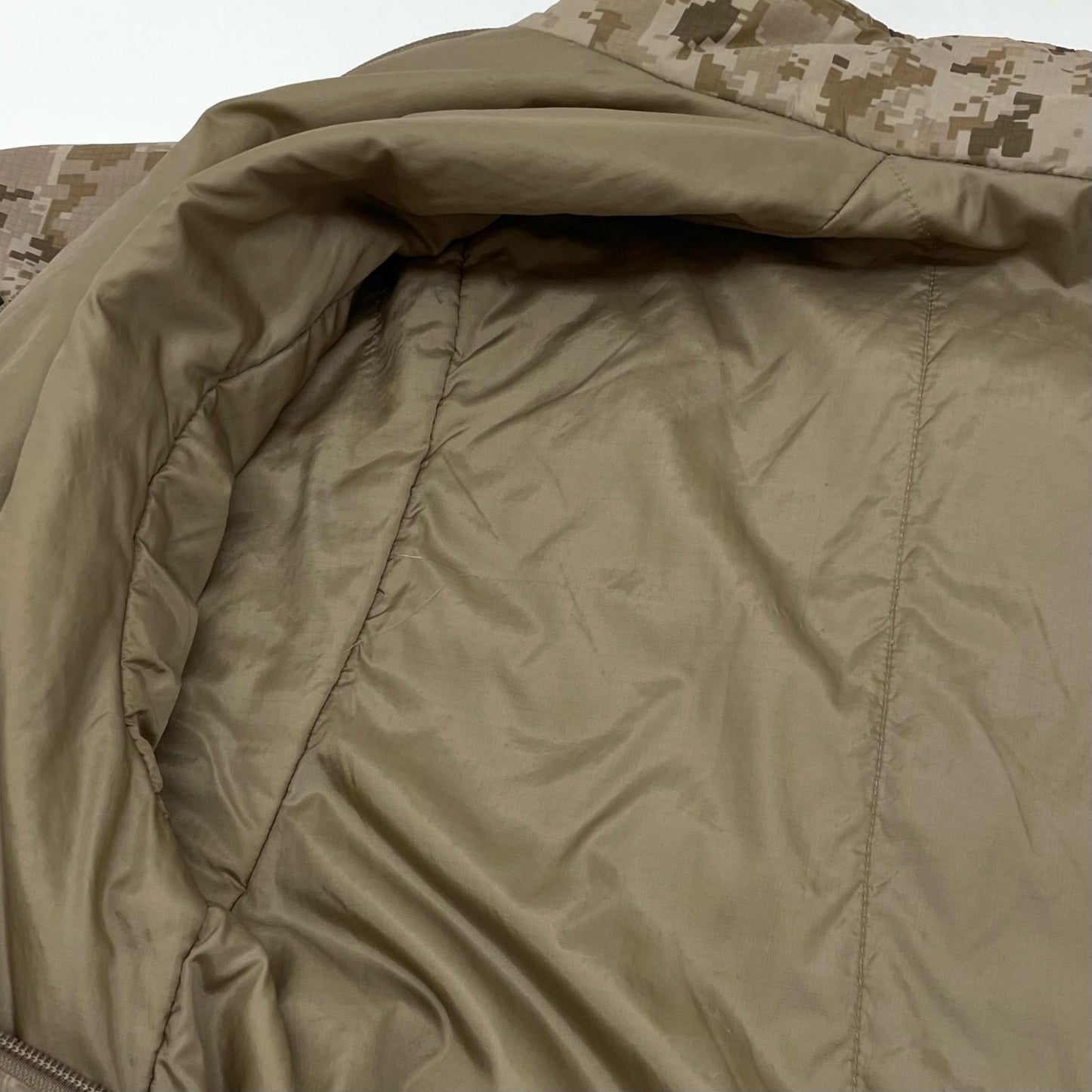 MILITARY衣料 | ミリタリーイリョウ アメリカ軍仕様 プリマロフト 中綿ジャケット カモ柄【尾張小牧店】
