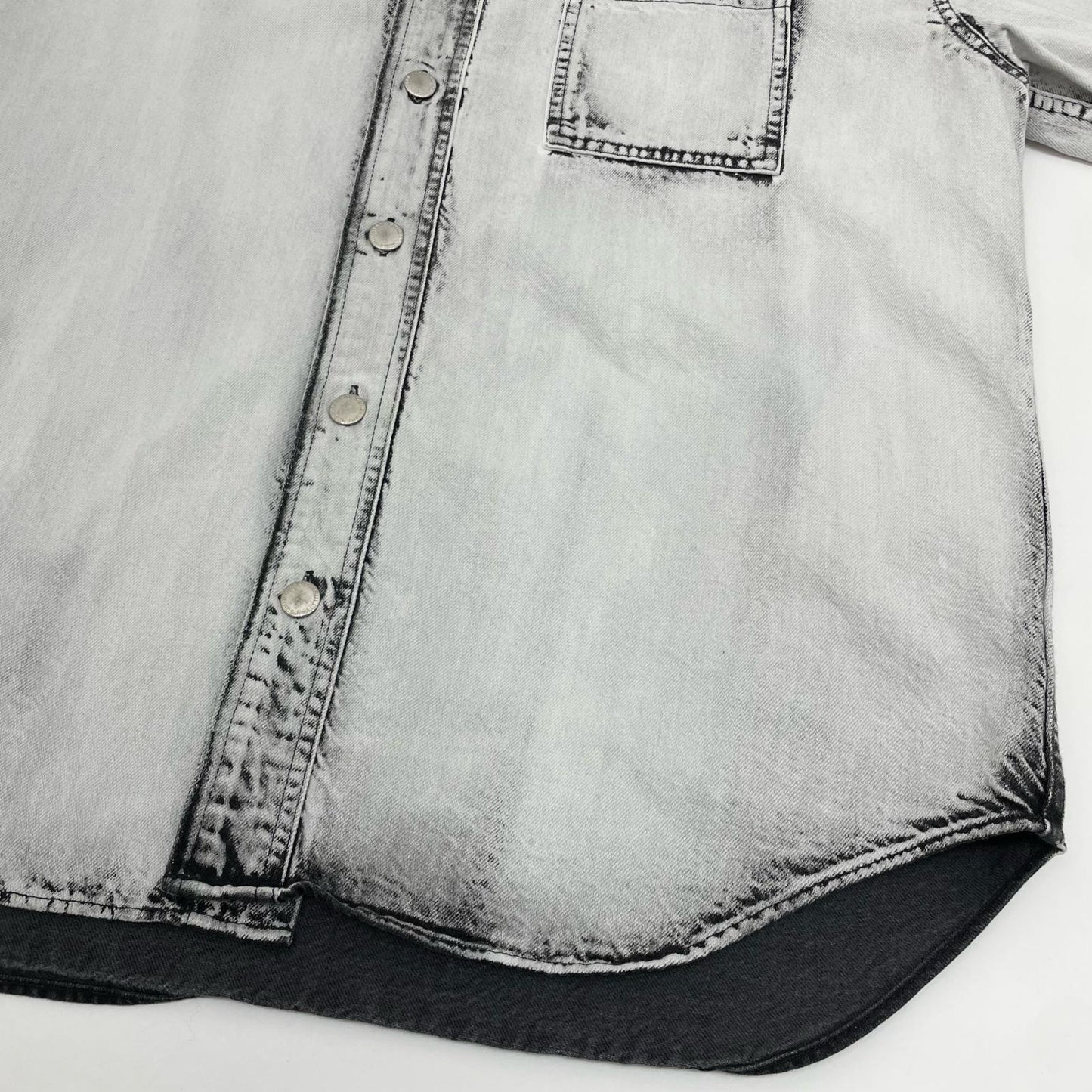 【中古】JOHN LAWRENCE SULLIVAN | ジョンローレンスサリバン Bleached denim oversized shirt デニムジャケット 3A001-0224-32 グレー サイズ：46【尾張小牧店】