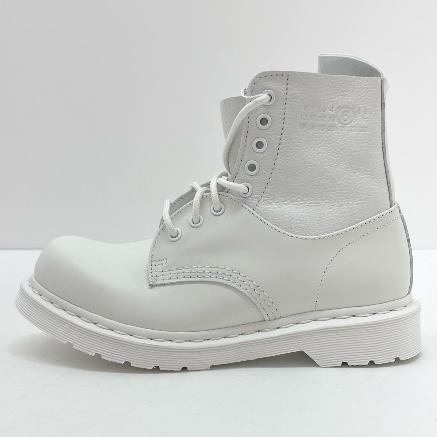 Dr.Martens | ドクターマーチン 1460 TWIST ブーツ S66WU0128 ホワイト 25cm【尾張小牧店】