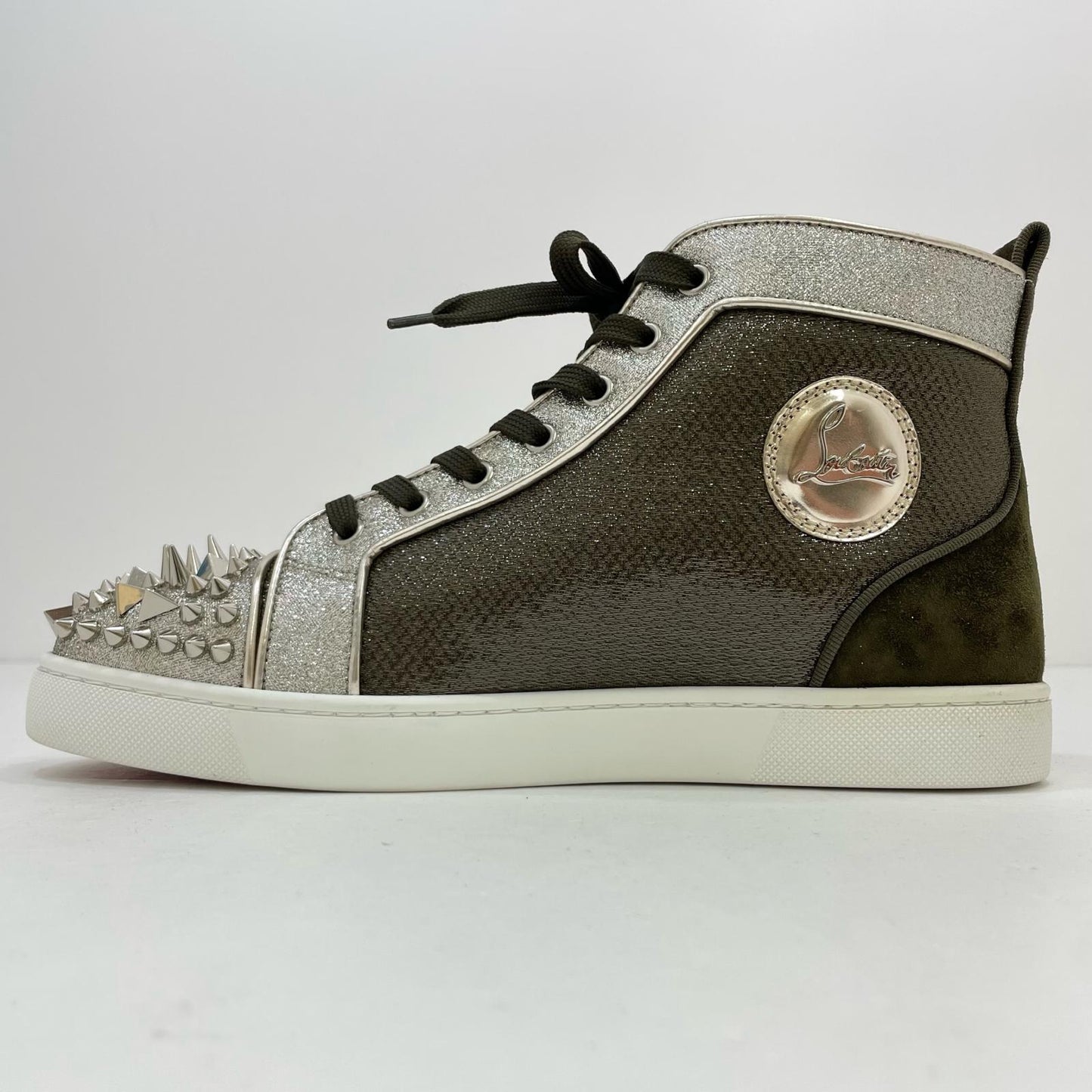 Christian Louboutin | クリスチャンルブタン スニーカー カーキ サイズ：42【尾張小牧店】