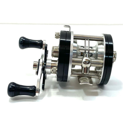 【フィッシング/釣り/釣具/リール】 【ベイトリール/右ハンドル】 | 五十鈴工業 BC420SSS VINTAGE 【尾張小牧店】