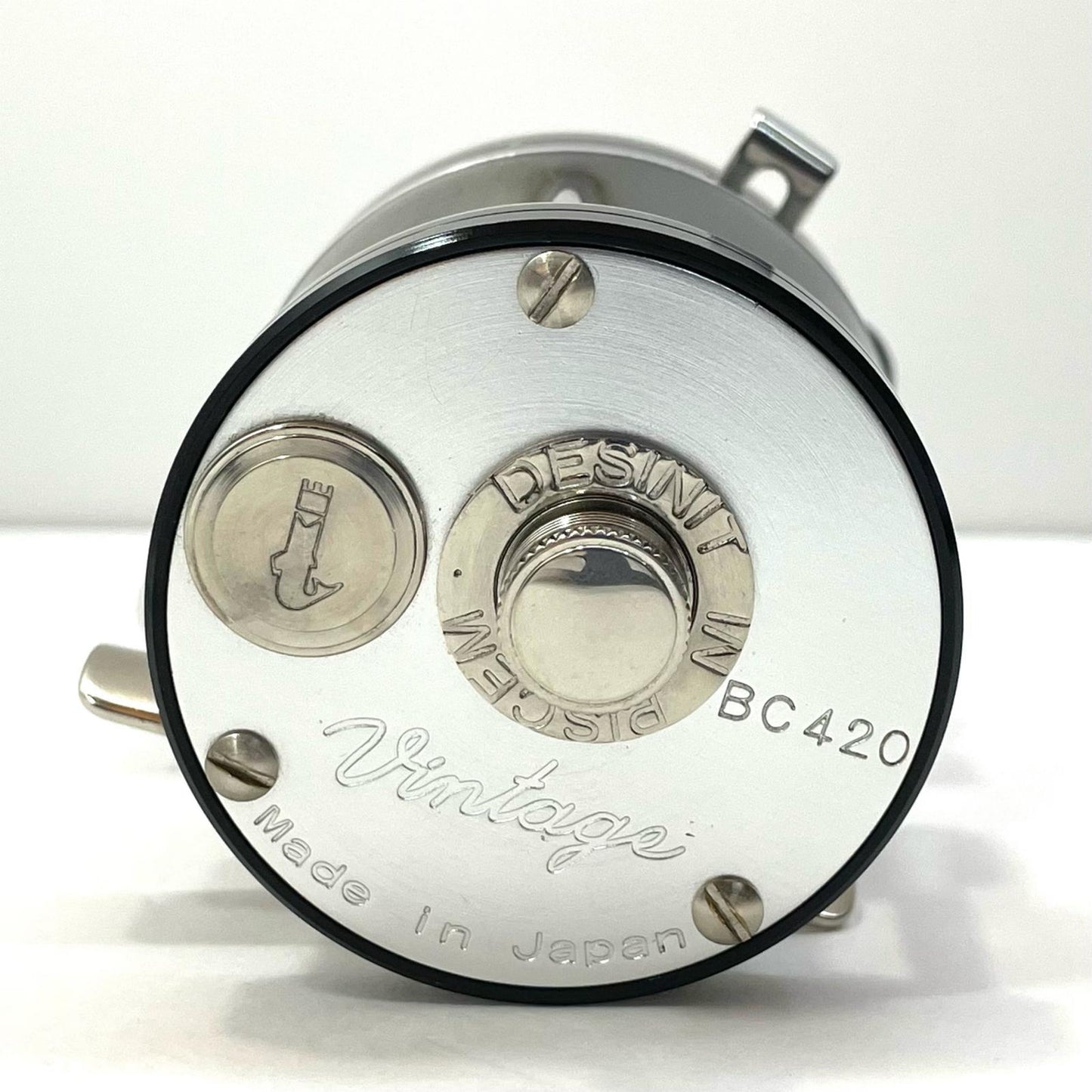 【フィッシング/釣り/釣具/リール】 【ベイトリール/右ハンドル】 | 五十鈴工業 BC420SSS VINTAGE 【尾張小牧店】