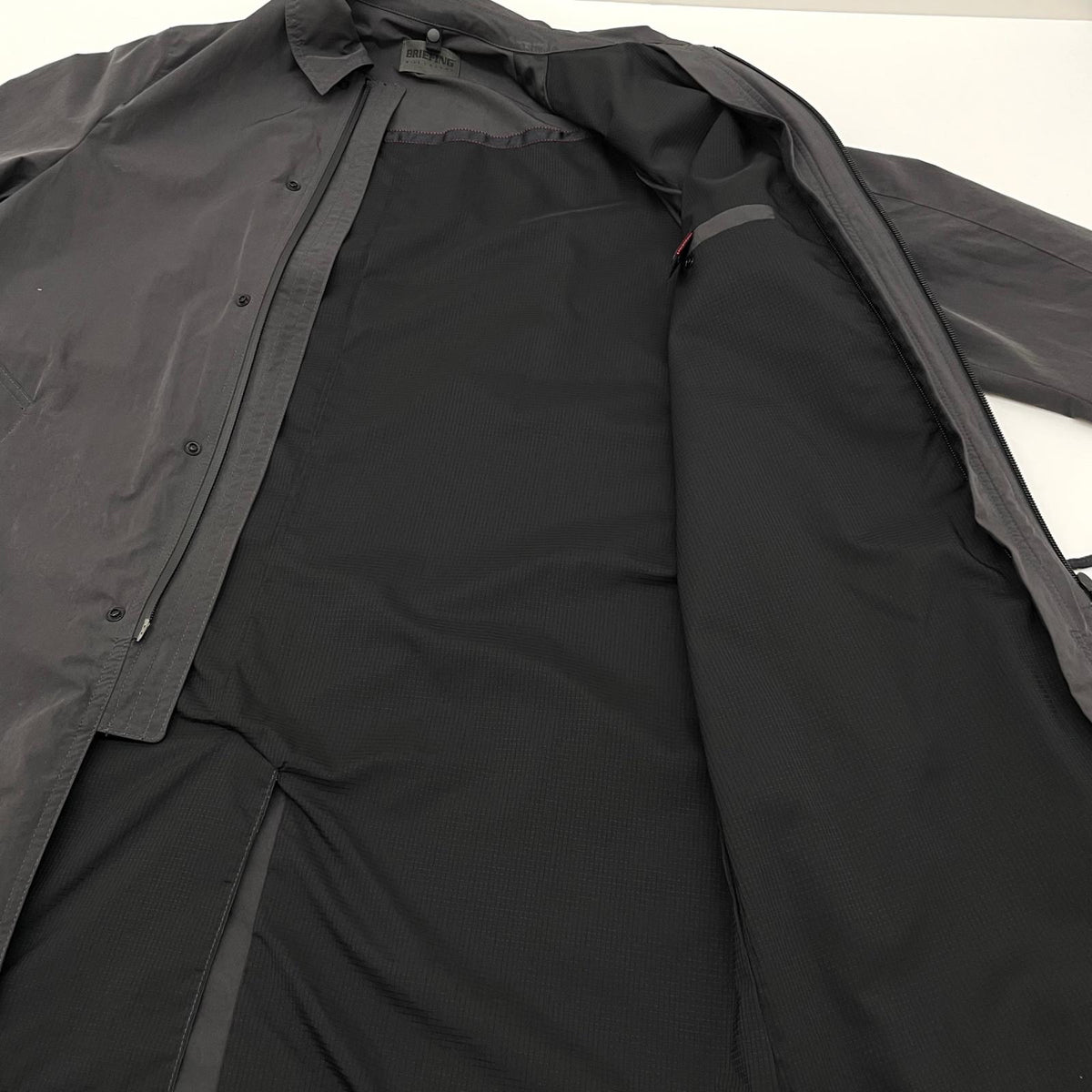 【中古】BRIEFING | ブリーフィング ブリーフィングパッカブルコート 670-0111004 グレー サイズ：S【尾張小牧店】