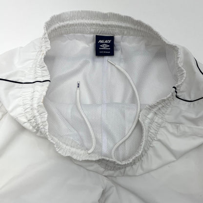 【中古】PALACE SKATEBOARDS×UMBRO | パレススケートボード×アンブロ　ハーフパンツ ショートパンツ ホワイト サイズ：M【尾張小牧店】