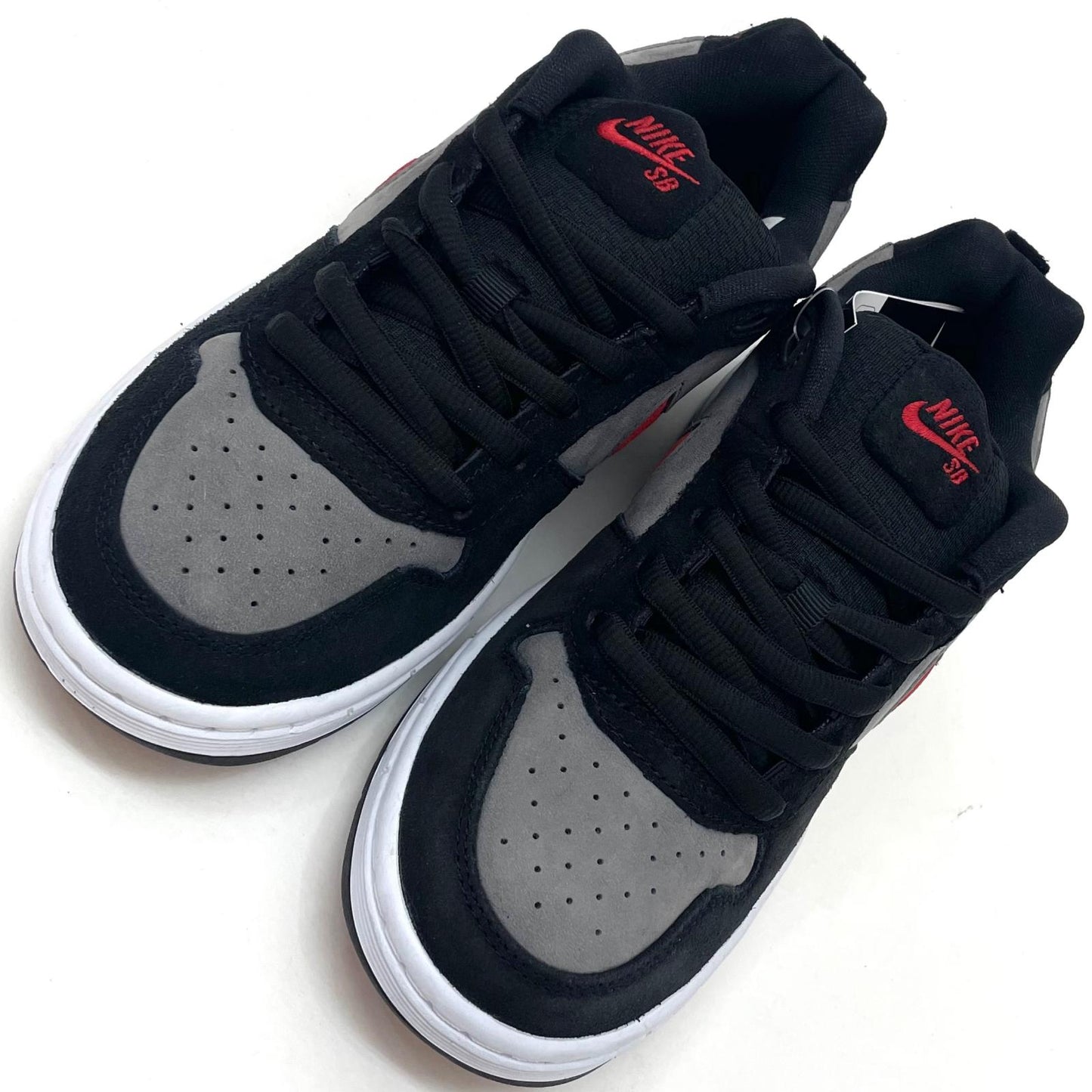 【中古】NIKE | ナイキ SB Paul Rodriguez Low "Bred/Black and Flint Grey"　ポール ロドリゲス ロー "ブレッド/ブラック アンド フリントグレー" スニーカー 靴　IM7147-001 ブラック×レッド×グレー 27cm【尾張小牧店】