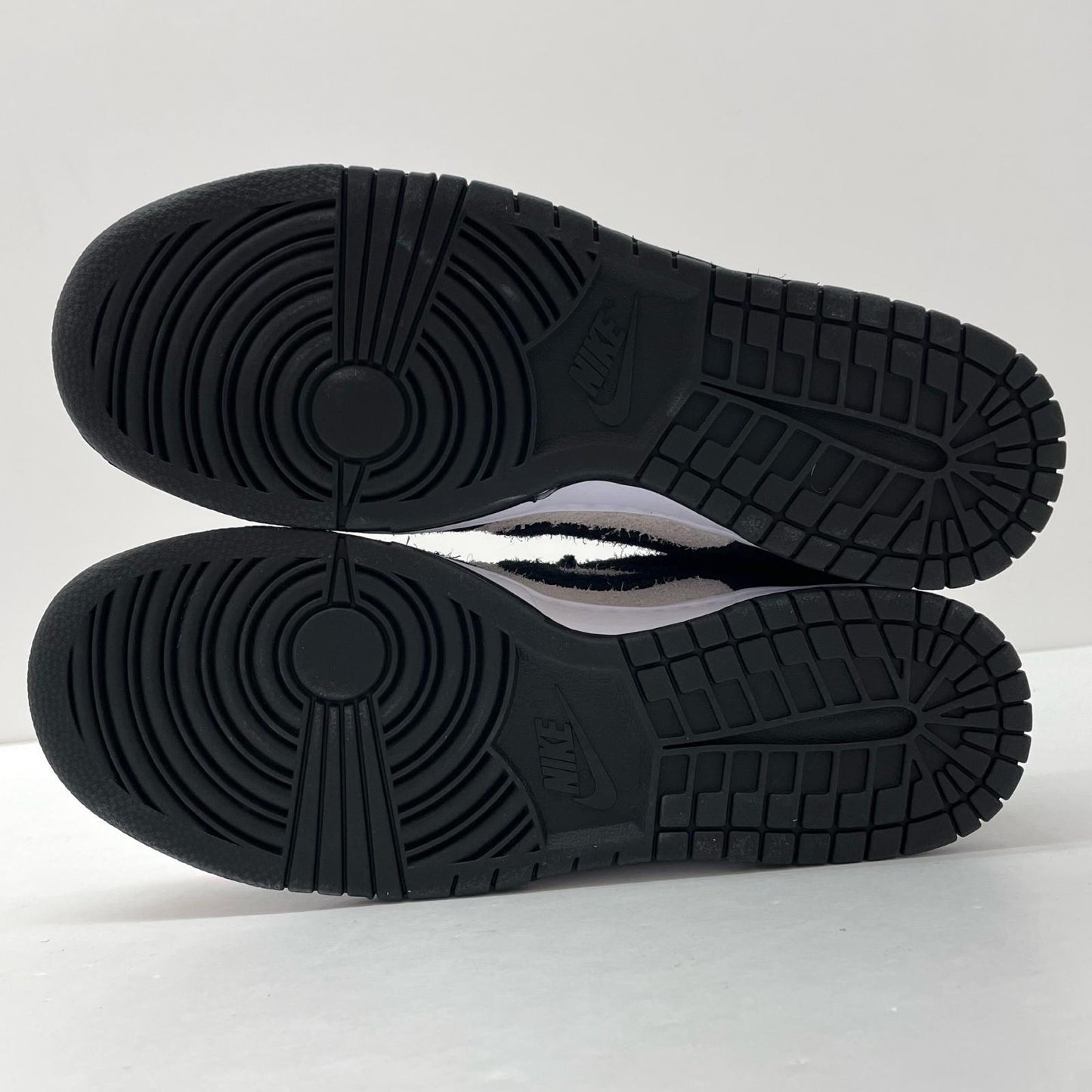 NIKE | ナイキ Dunk Low Retro SE スニーカー IB2990-100 ブラック×ベージュ 27.5cm【尾張小牧店】