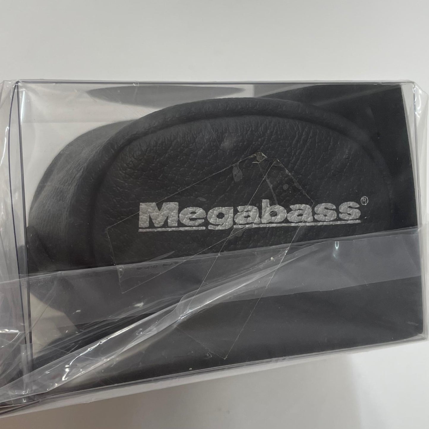 【フィッシング/釣り/釣具/その他釣具】Megabass | メガバス リールプロテクター ブラック　タイプ：ベイトキャスティングリール【尾張小牧店】