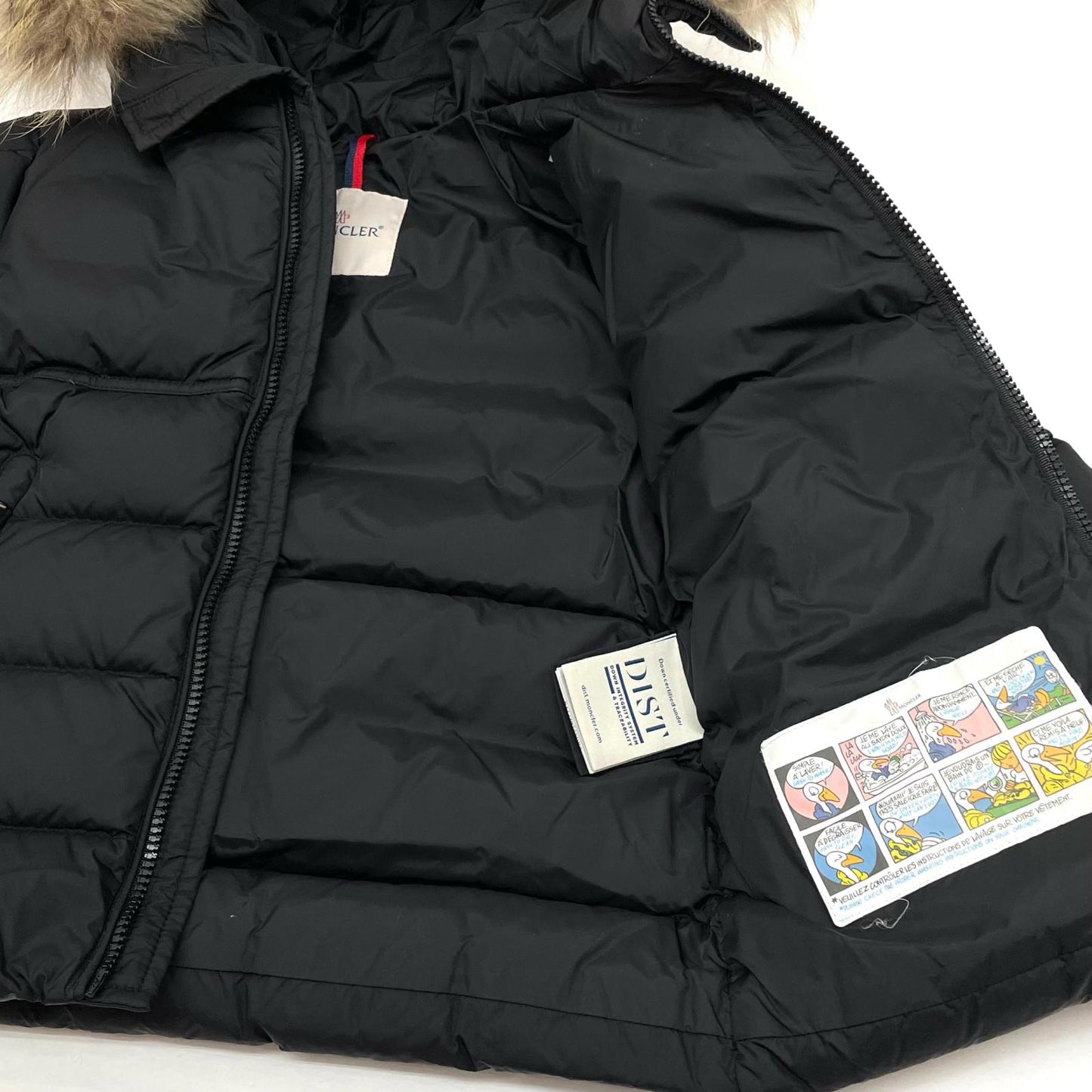 MONCLER | モンクレール NEWBYRON その他アウター RN116347 ブラック【尾張小牧店】