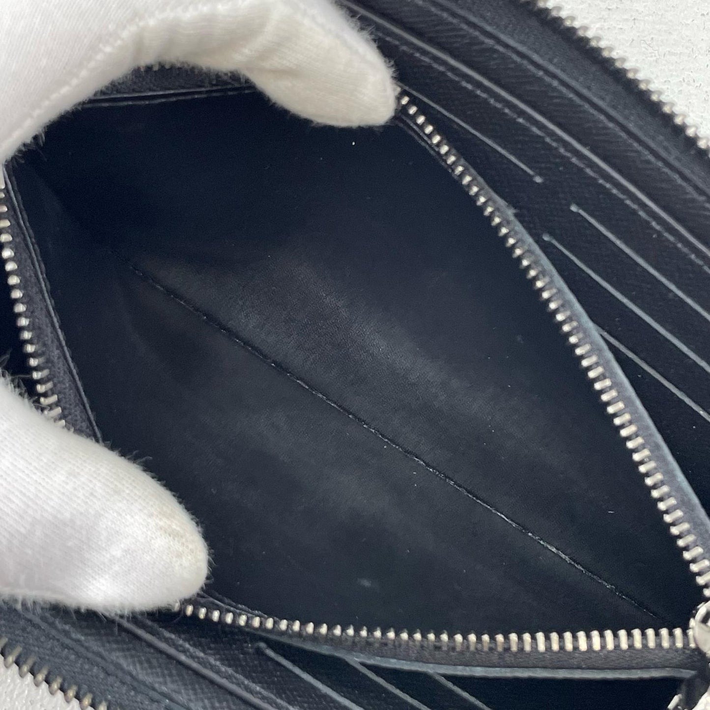 LOUIS VUITTON | ルイ・ヴィトン 長財布 ブラック【尾張小牧店】