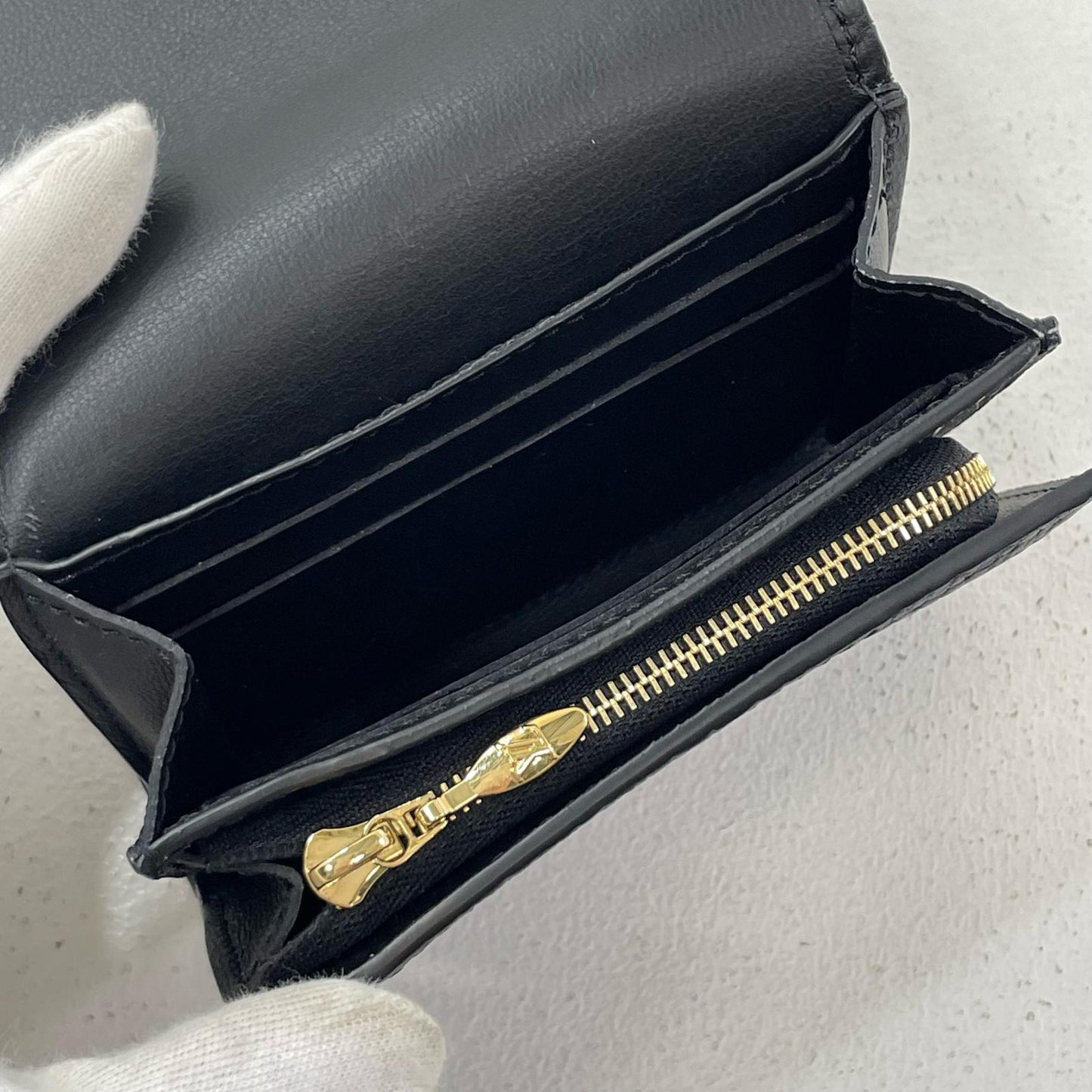 LOUIS VUITTON | ルイ・ヴィトン 二つ折り財布 ブラック【尾張小牧店】