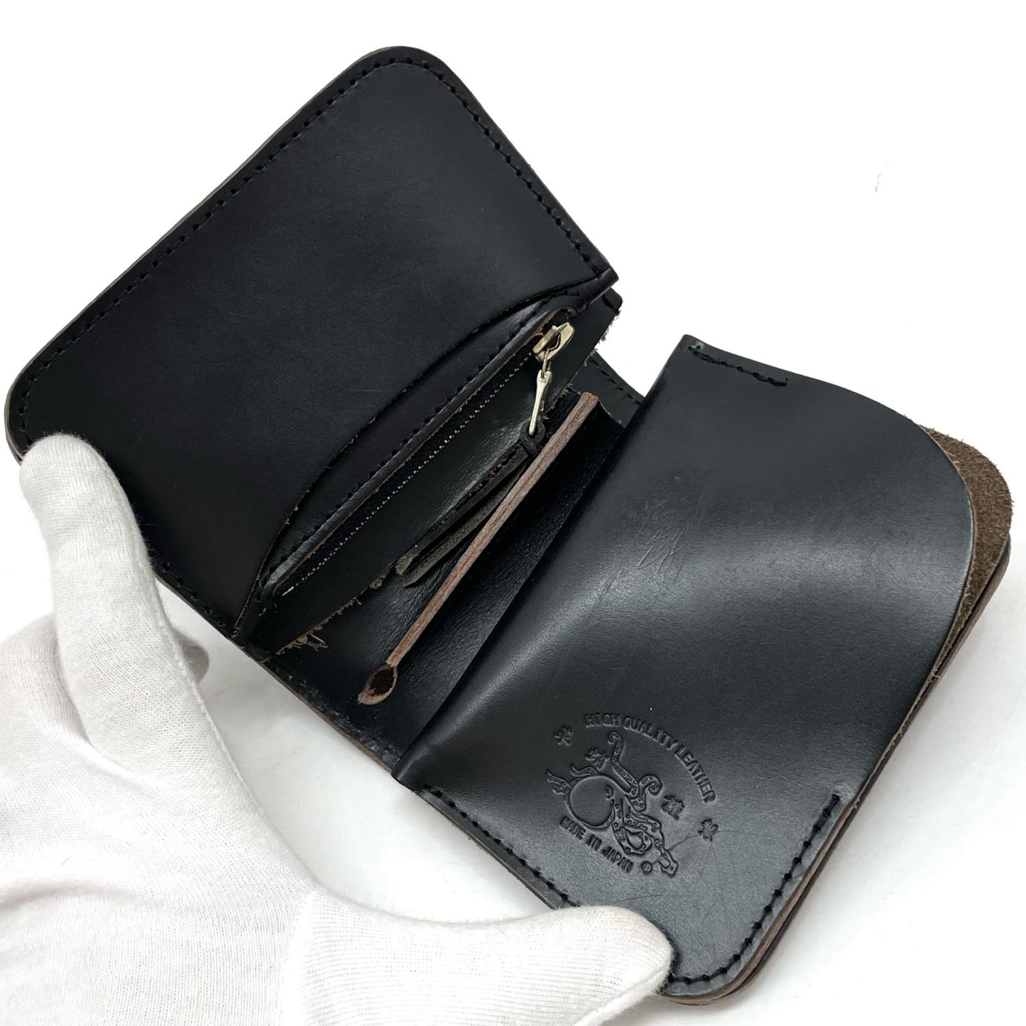 革蛸 | カワタコ 台形ショートワレットTYPE-H 蛸墨 二つ折り財布 ブラック【尾張小牧店】