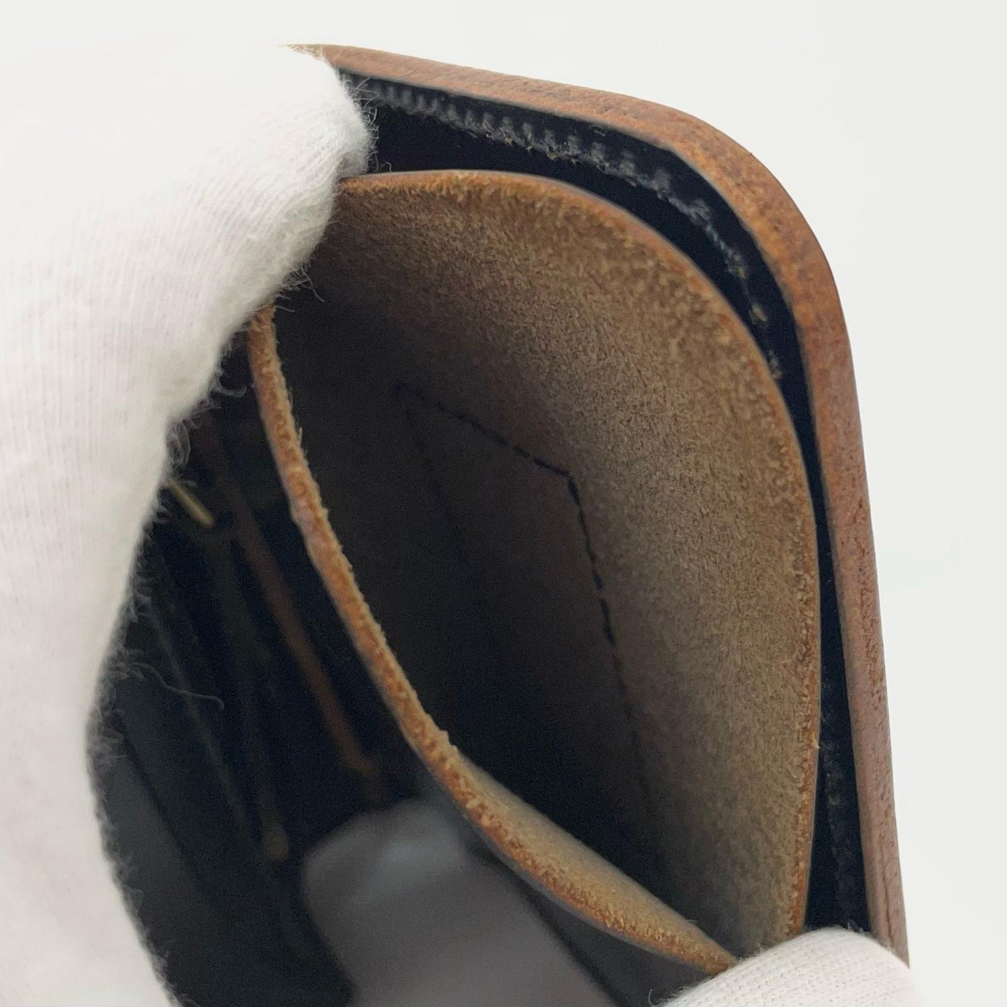革蛸 | カワタコ 台形ショートワレットTYPE-H 蛸墨 二つ折り財布 ブラック【尾張小牧店】