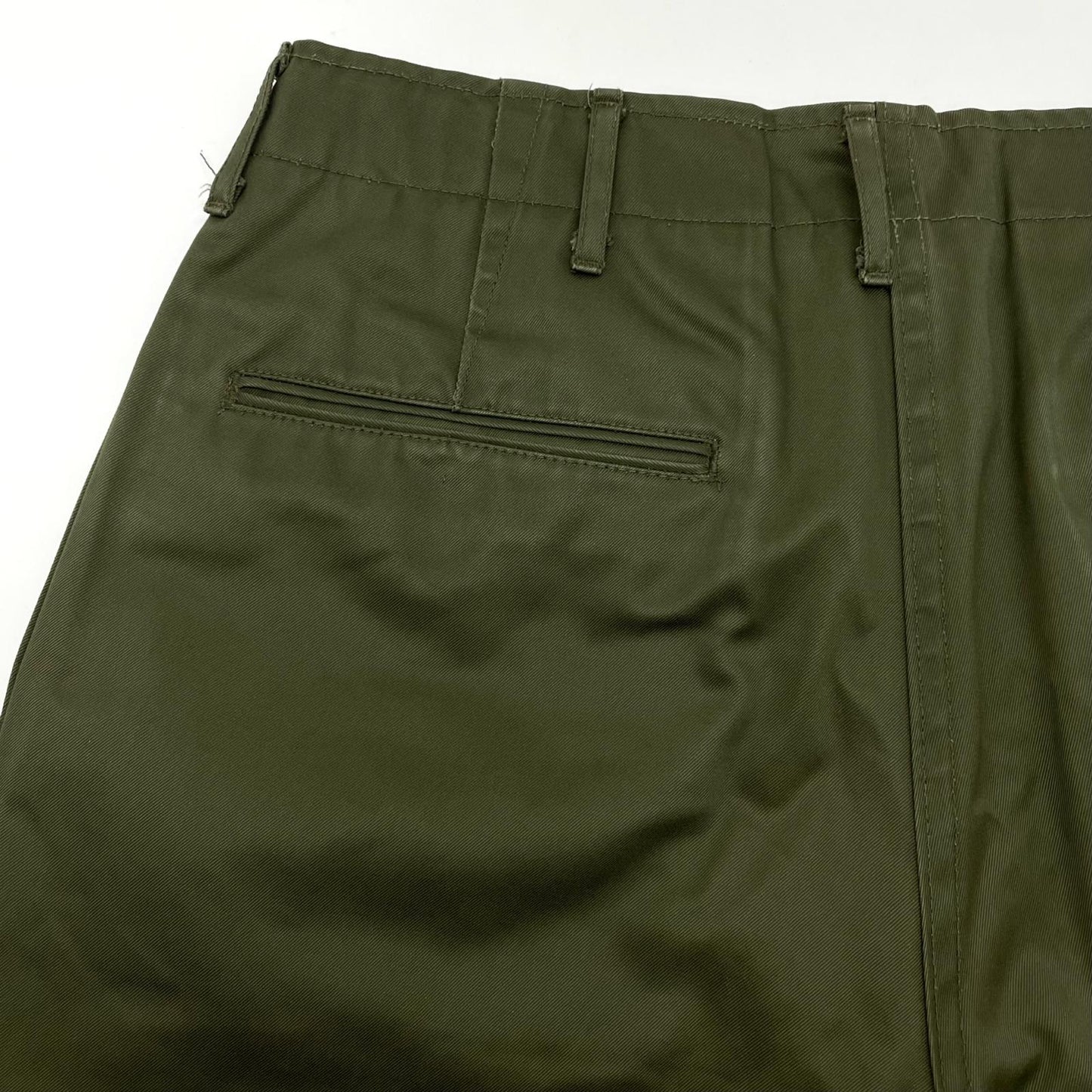 【中古】ATLAST&CO | アットラスト チノパンツ オリーブ サイズ：32【尾張小牧店】
