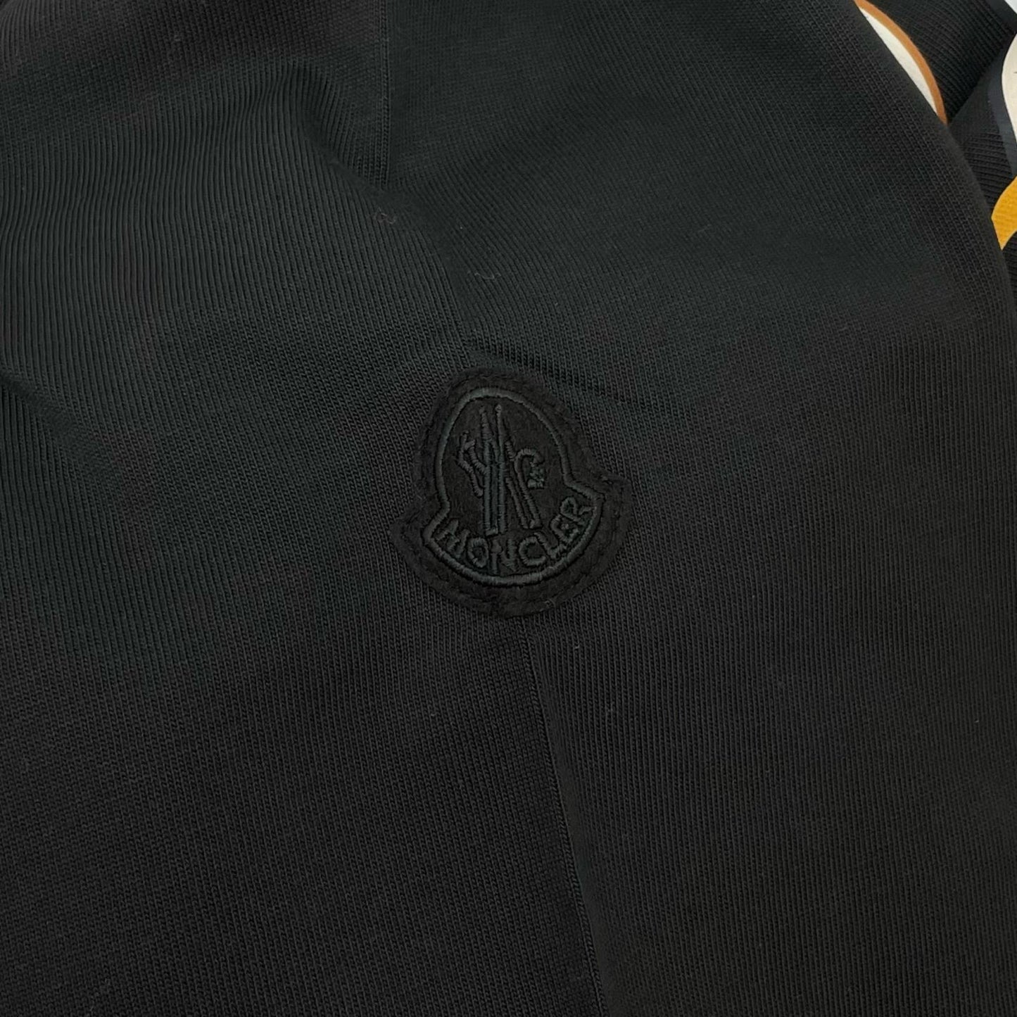 MONCLER | モンクレール 長袖Ｔシャツ K20918D00010 ブラック サイズ：L【尾張小牧店】