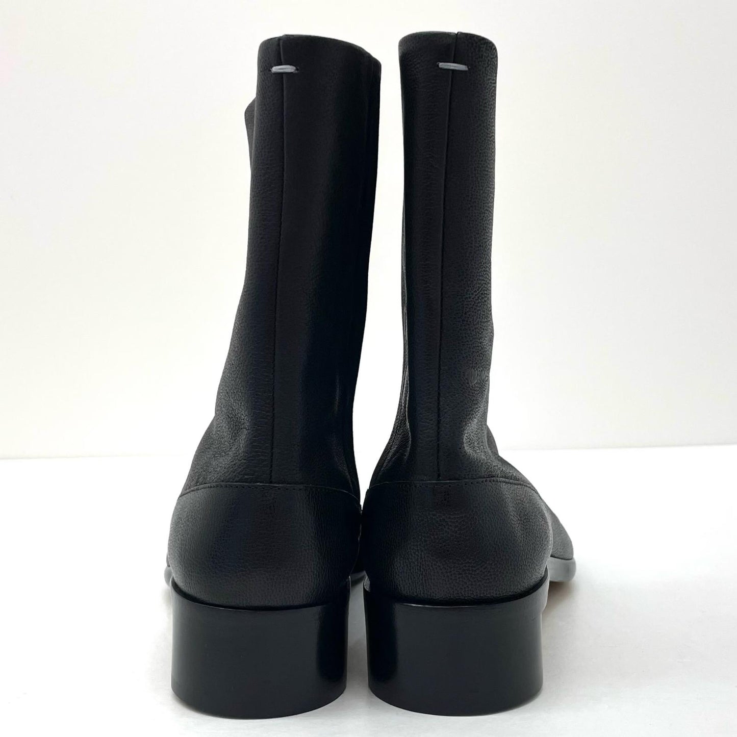 Maison Margiela | メゾンマルジェラ TABI ANKLE BOOTS ブーツ S57WU0153 ブラック【尾張小牧店】