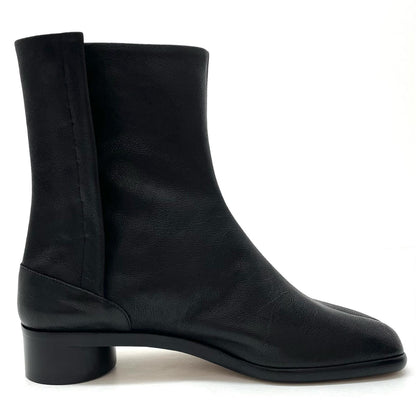 Maison Margiela | メゾンマルジェラ TABI ANKLE BOOTS ブーツ S57WU0153 ブラック【尾張小牧店】