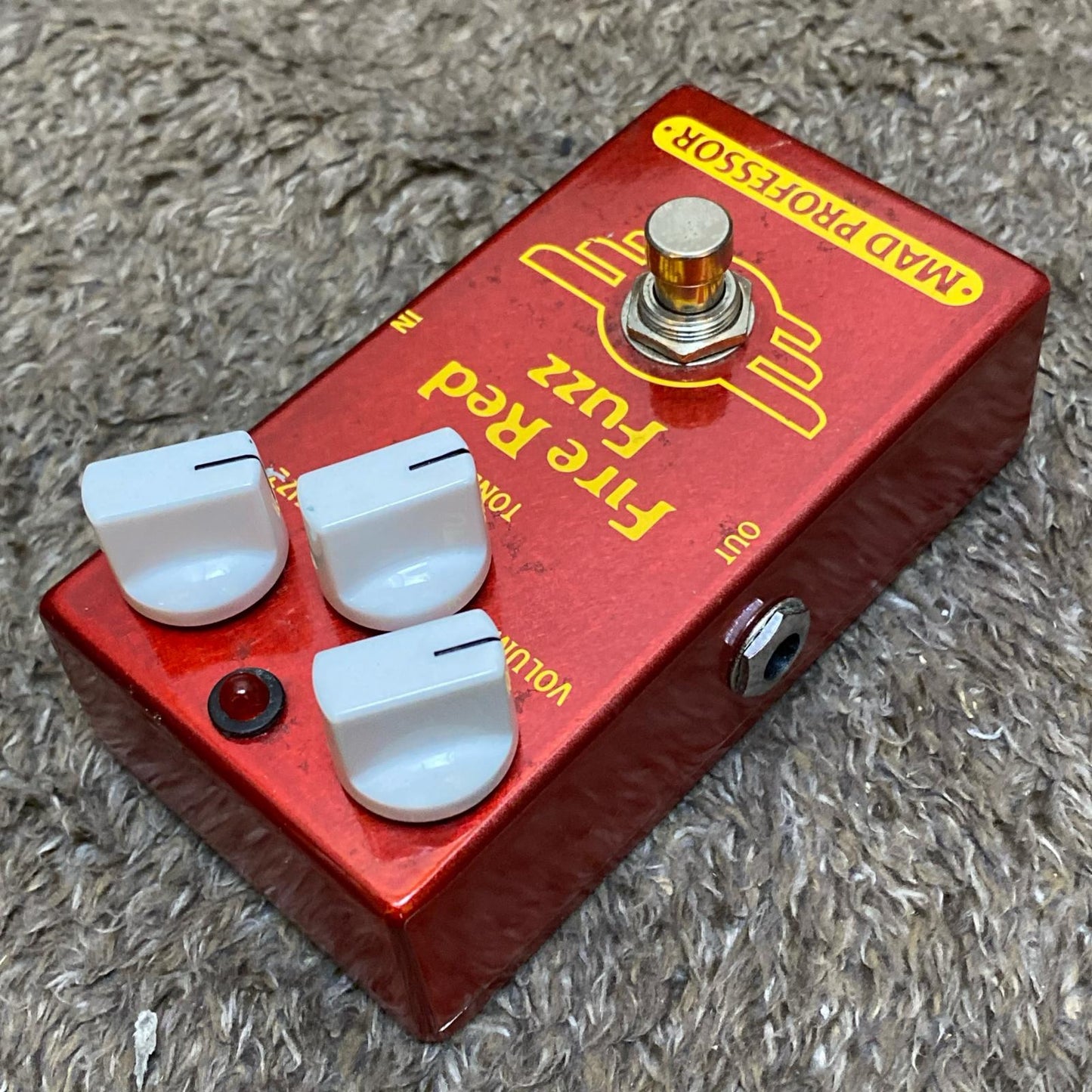 MAD PROFESSOR | マッドプロフェッサー 楽器 Fire Red Fuzz【尾張小牧店】