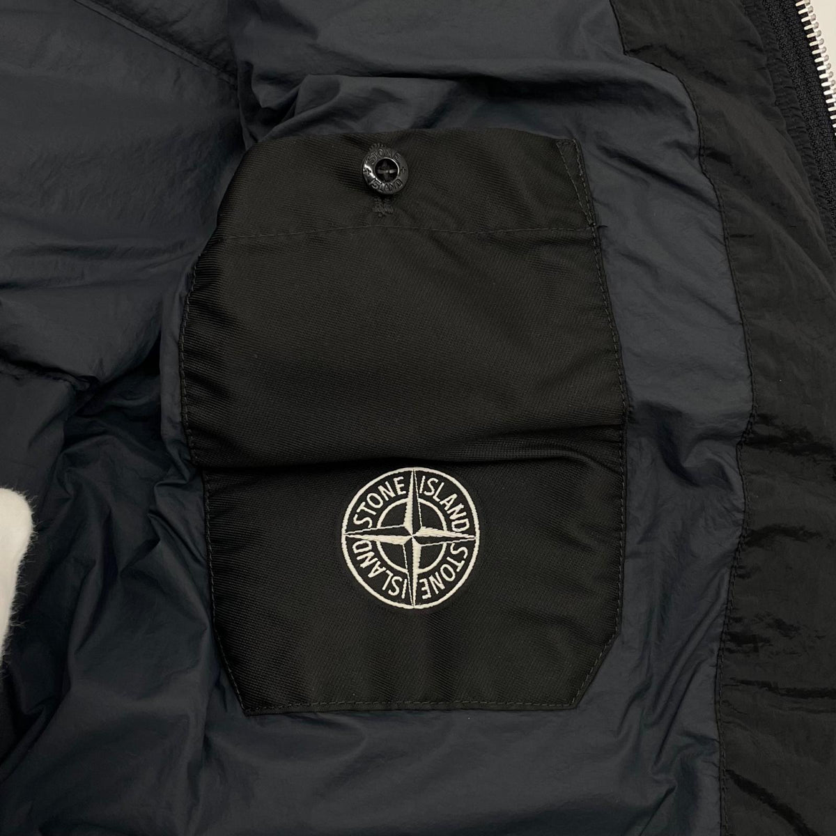 【中古】STONE ISLAND | ストーンアイランド　25AW Nylon Anti-Drop Hooded Padding ダウンジャケット ブラック サイズ：M【尾張小牧店】