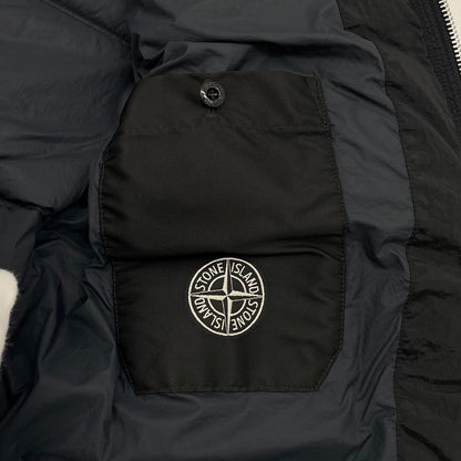 【中古】STONE ISLAND | ストーンアイランド　25AW Nylon Anti-Drop Hooded Padding ダウンジャケット ブラック サイズ：M【尾張小牧店】