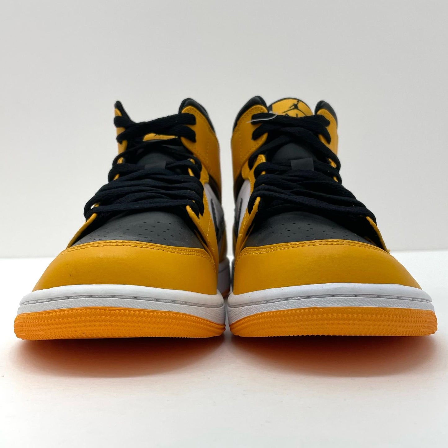 NIKE | ナイキ Air Jordan 1 Mid スニーカー 554724-701 イエロー×ブラック×ホワイト 29cm【尾張小牧店】