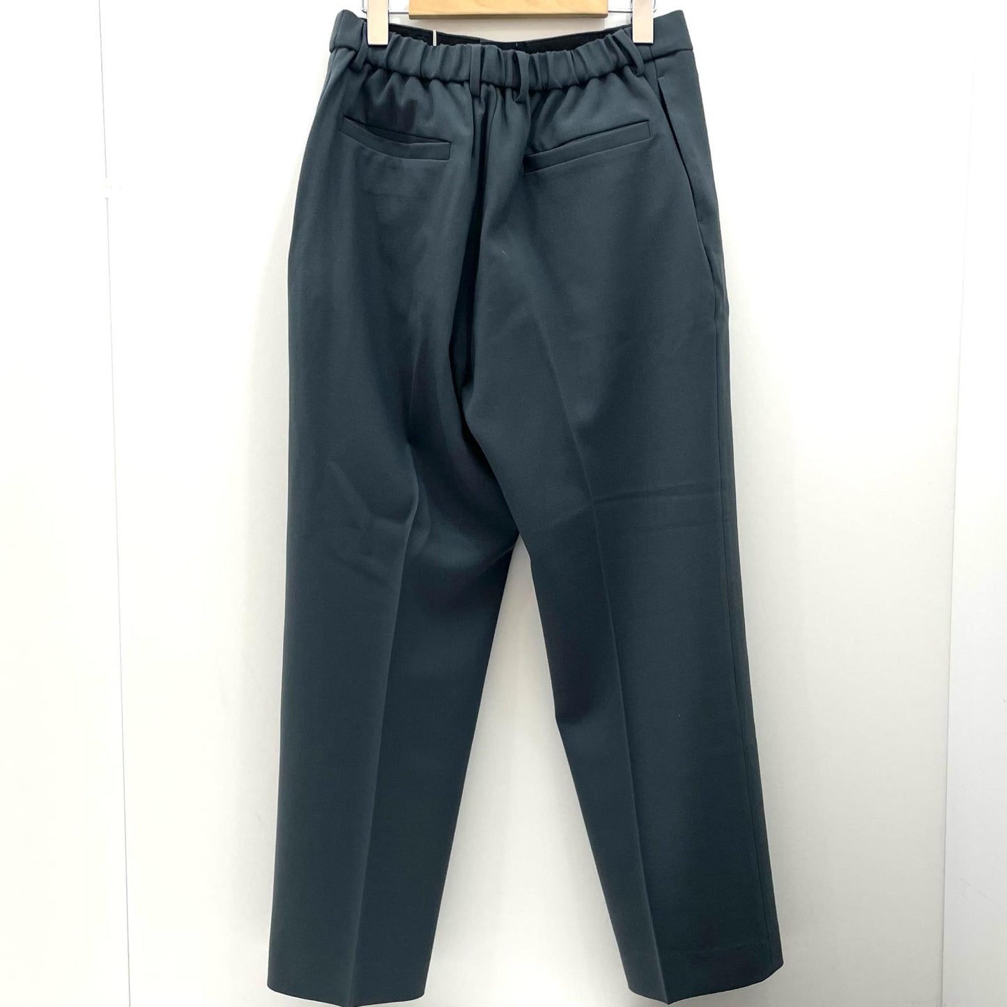 markaware | マーカウェア Flat Tapered Trousers パンツ A25C06PT01C グレー サイズ：3【尾張小牧店】
