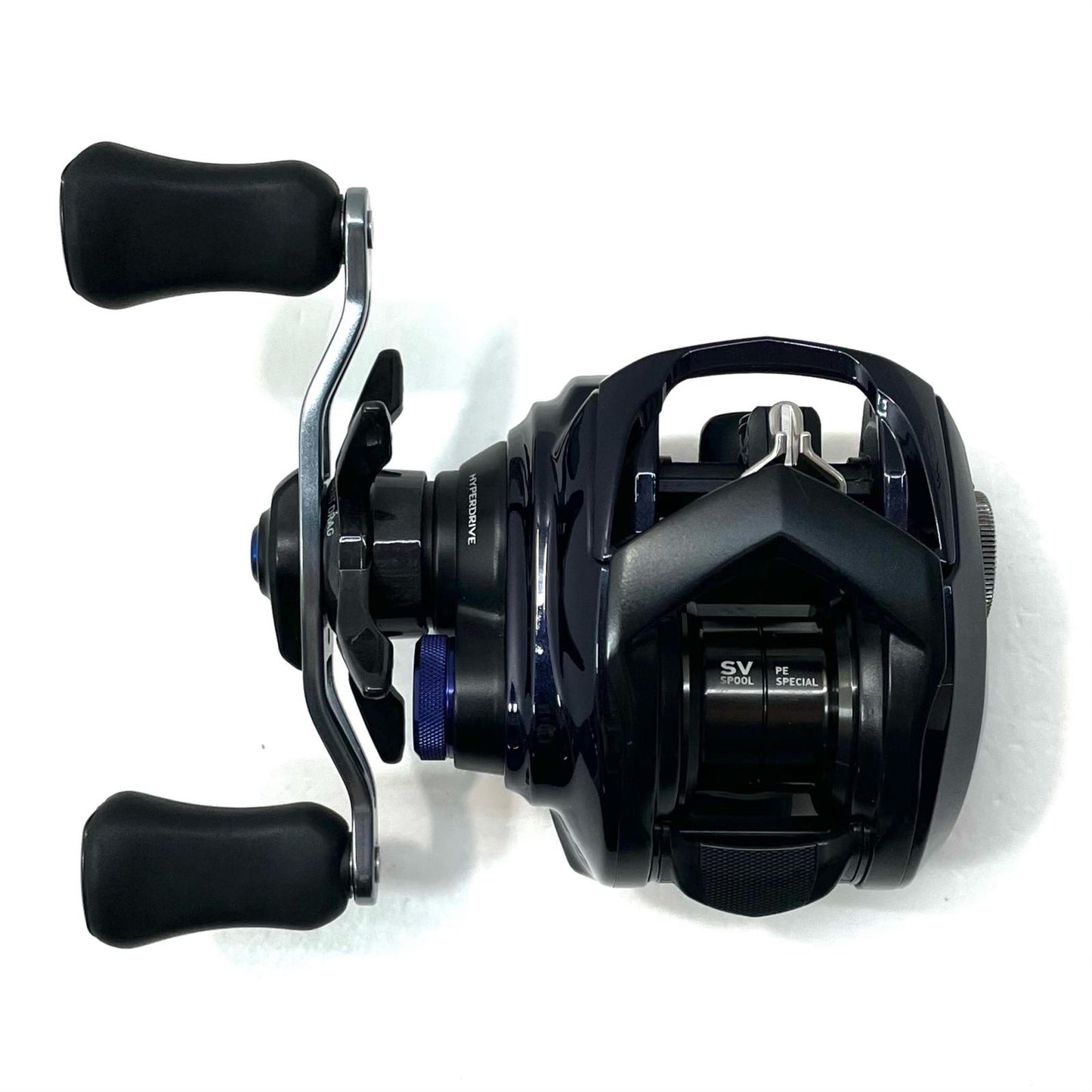 【フィッシング/釣り/釣具/リール】 【ベイトリール/左ハンドル】Daiwa | ダイワ 23ソルティストSVTW 80XHL PEスペシャル【尾張小牧店】