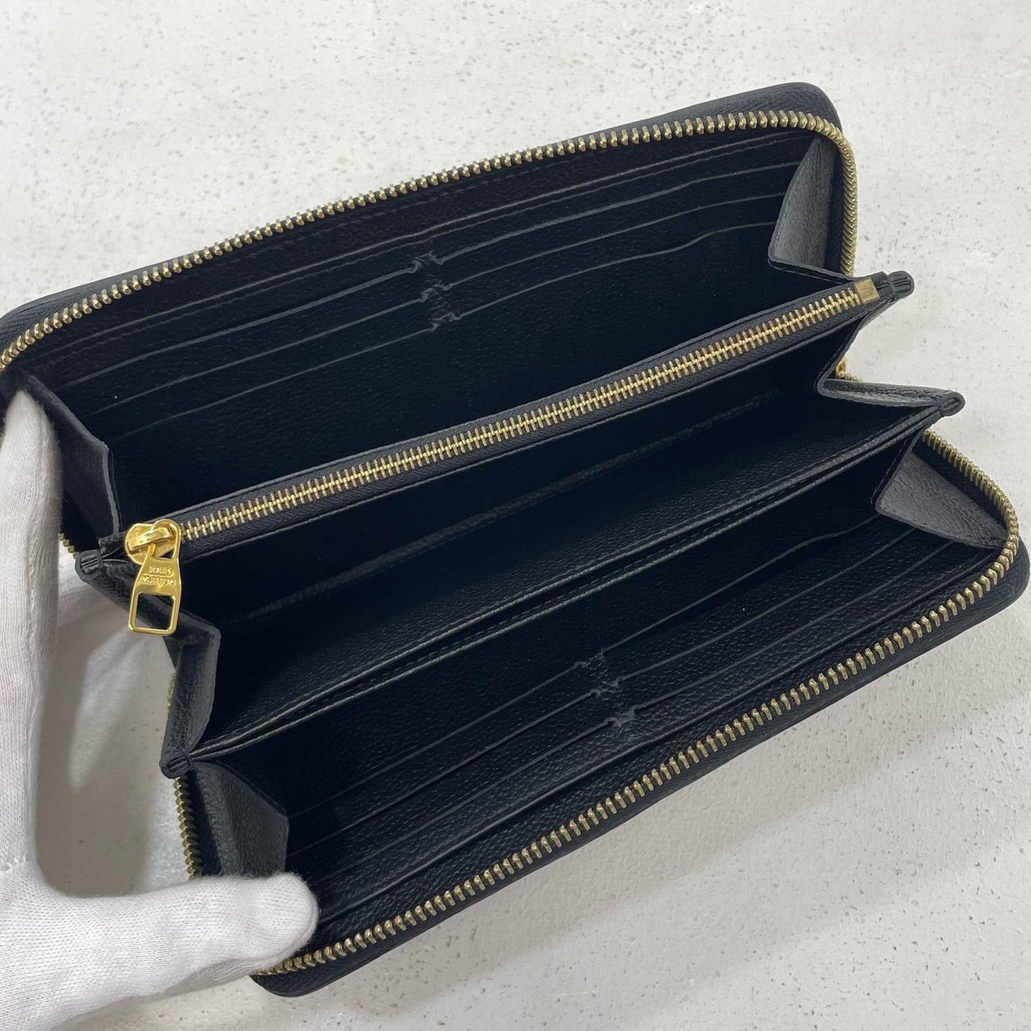 LOUIS VUITTON | ルイ・ヴィトン 長財布 ブラック×ベージュ【尾張小牧店】