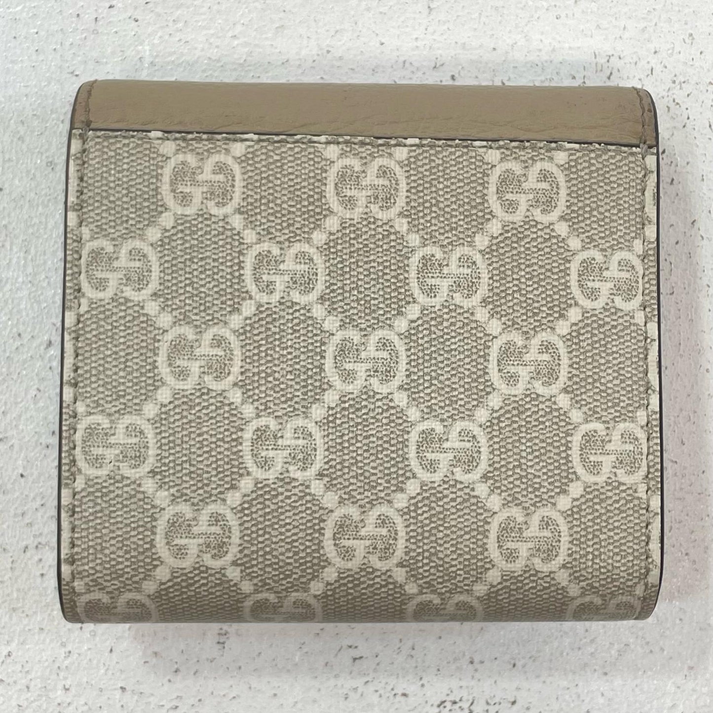 GUCCI | グッチ 二つ折り財布 ベージュ【尾張小牧店】