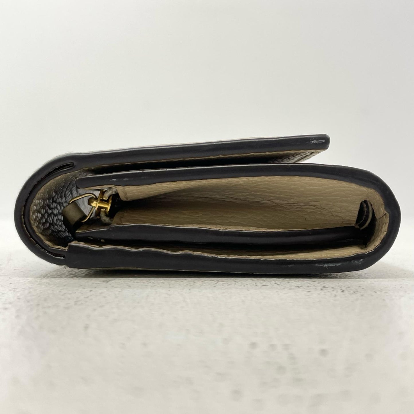 GUCCI | グッチ 二つ折り財布 ベージュ【尾張小牧店】