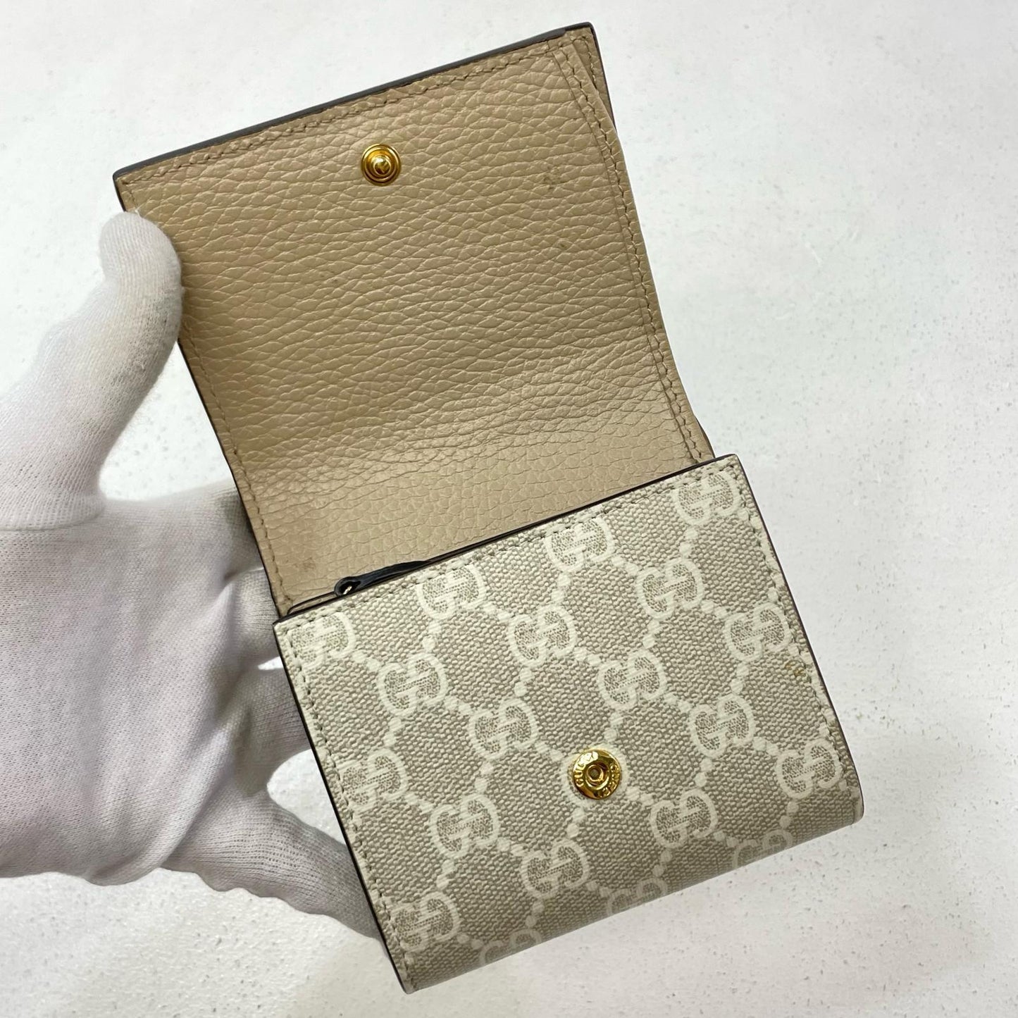 GUCCI | グッチ 二つ折り財布 ベージュ【尾張小牧店】