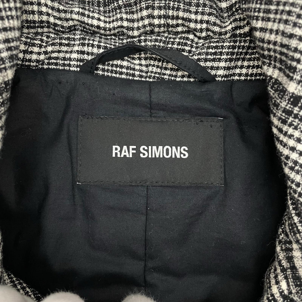【中古】RAF SIMONS | ラフシモンズ　18AW PADDED PARKA COAT フード付きチェック柄コート 712-25002 ブラック×ホワイト サイズ：46【尾張小牧店】