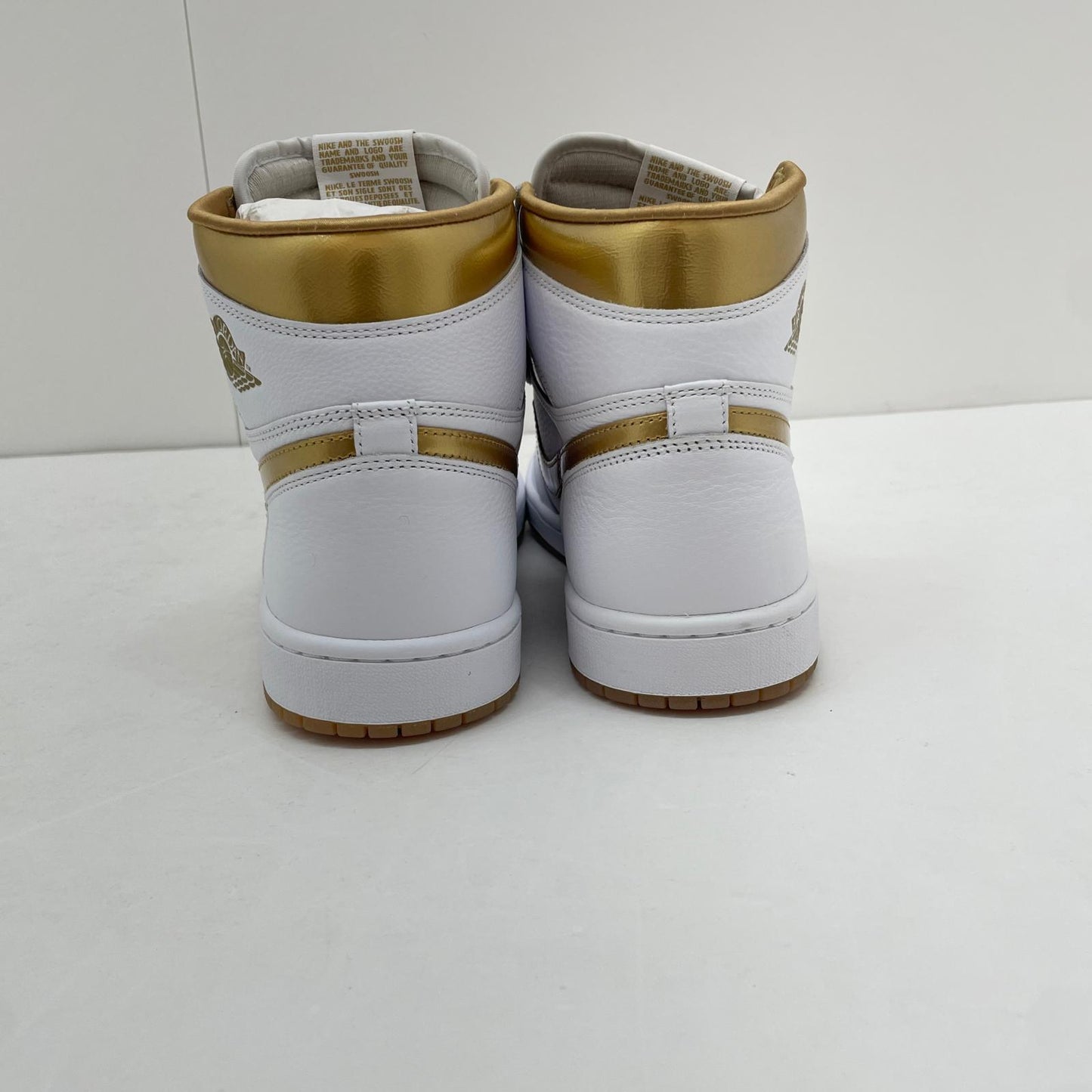 NIKE | ナイキ ?Women's Air Jordan 1 Retro High OG スニーカー FD2596-107 ホワイト 28.5cm【尾張小牧店】