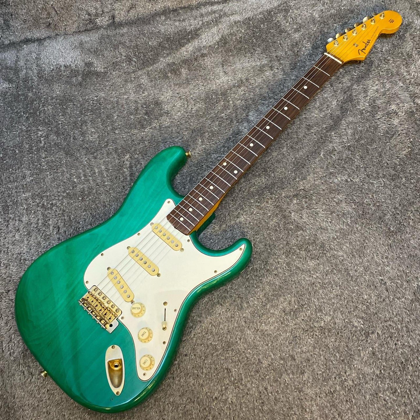 Fender Japan | フェンダージャパン 楽器 ST62G-65【尾張小牧店】