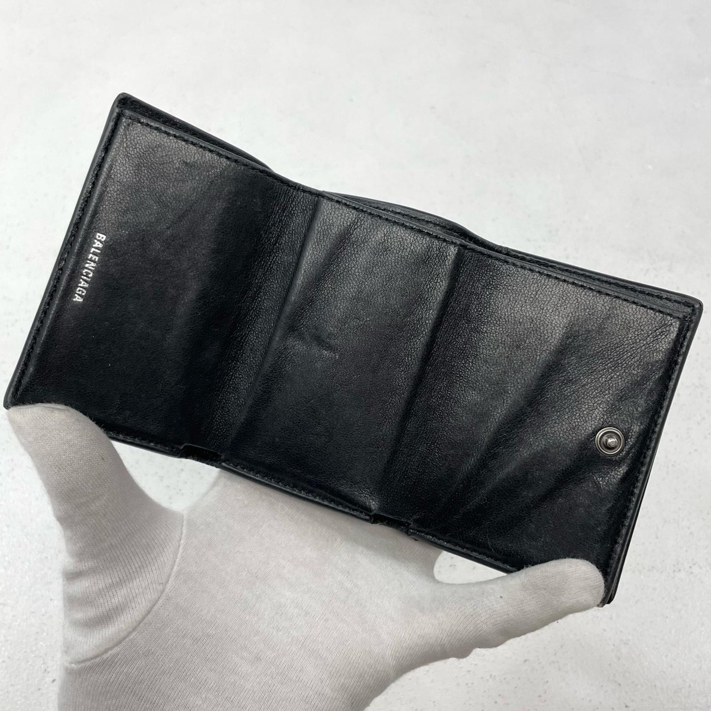 BALENCIAGA | バレンシアガ 三つ折り財布 ブラック【尾張小牧店】