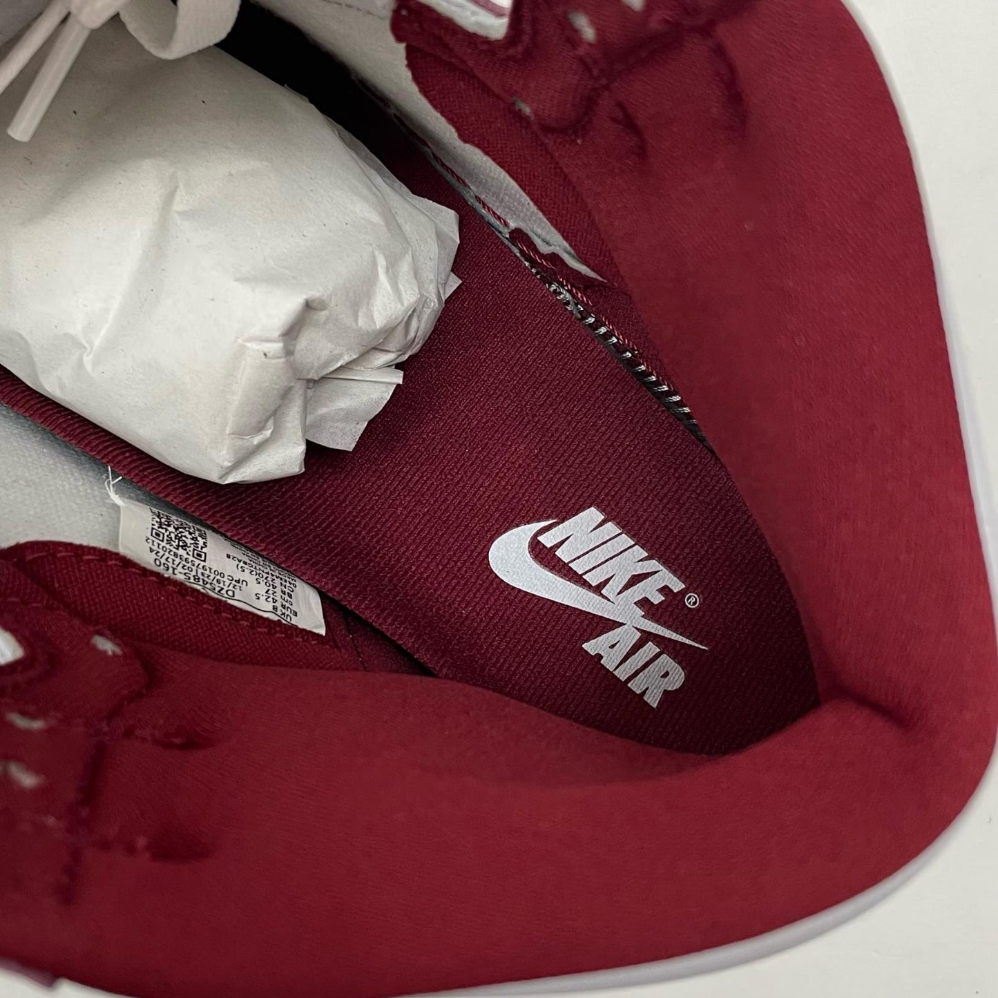 NIKE | ナイキ Air Jordan 1 Retro High OG スニーカー DZ5485-160 レッド×ホワイト 27cm