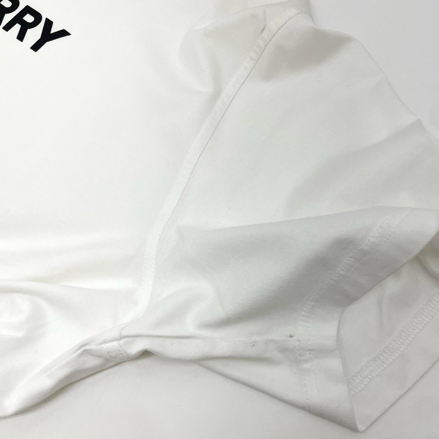 【中古】BURBERRY London England | バーバリーロンドンイングランド 半袖Ｔシャツ 8055309 ホワイト サイズ：L【尾張小牧店】