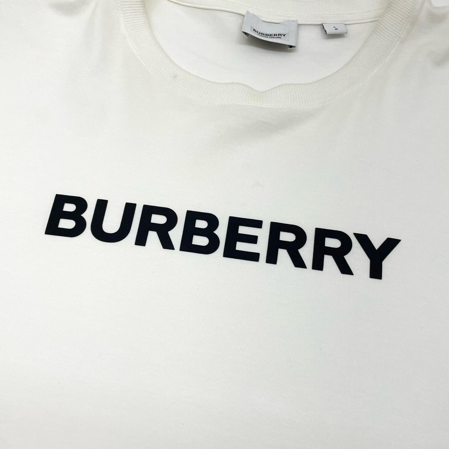 【中古】BURBERRY London England | バーバリーロンドンイングランド 半袖Ｔシャツ 8055309 ホワイト サイズ：L【尾張小牧店】