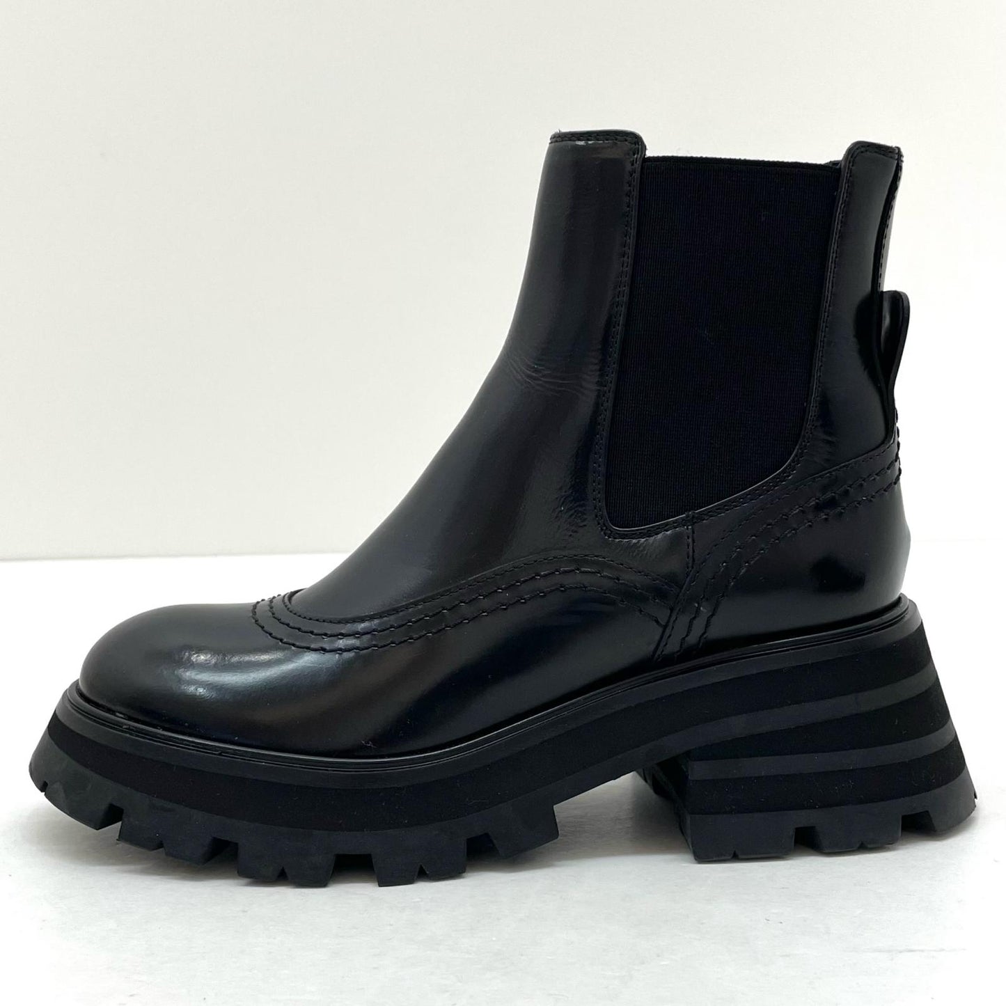 Alexander McQueen | アレキサンダーマックイーン ブーツ B666368 ブラック サイズ：35【尾張小牧店】