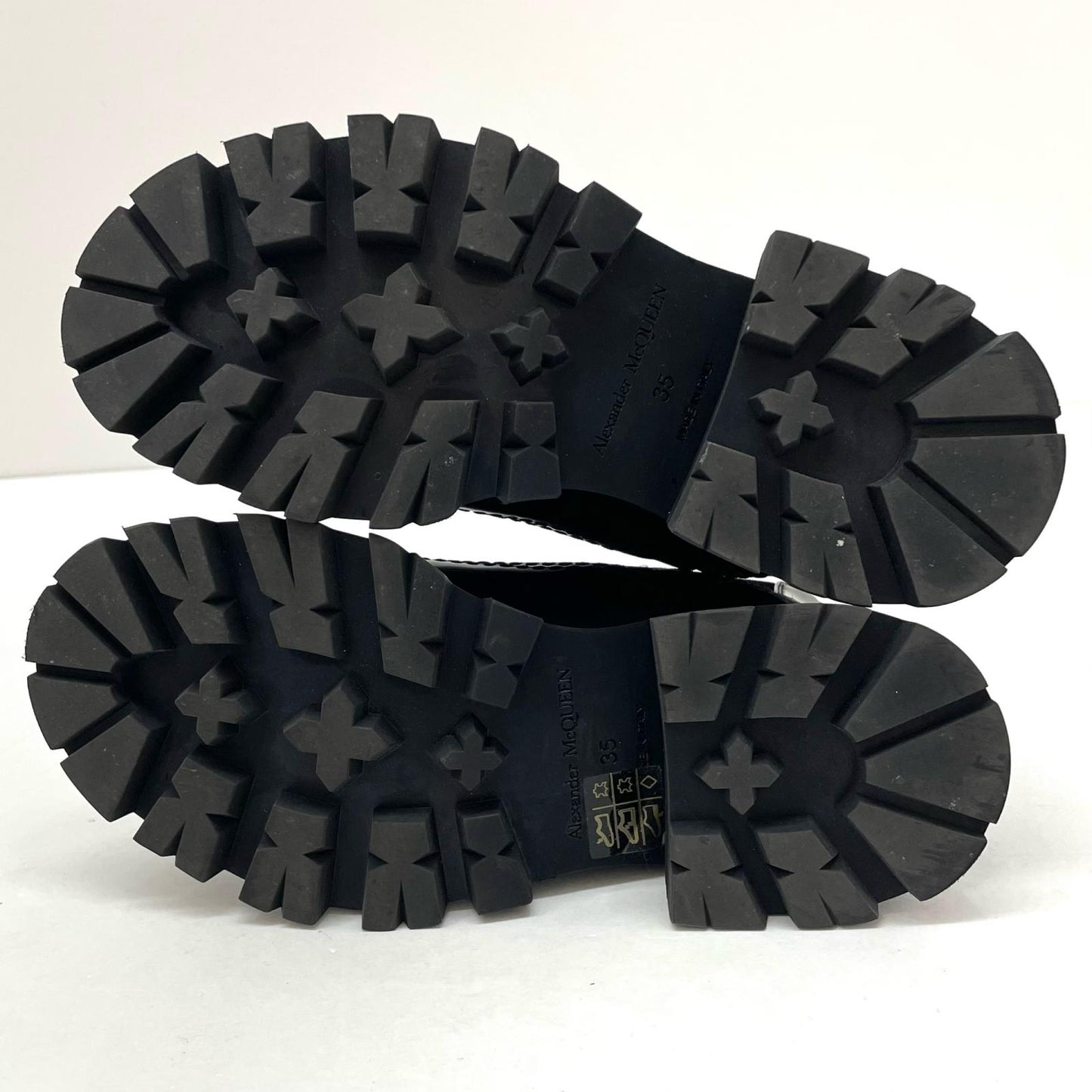 Alexander McQueen | アレキサンダーマックイーン ブーツ B666368 ブラック サイズ：35【尾張小牧店】