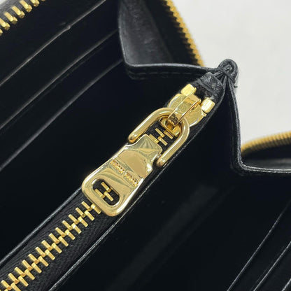 Miu Miu | ミュウ ミュウ 長財布 ブラック【尾張小牧店】