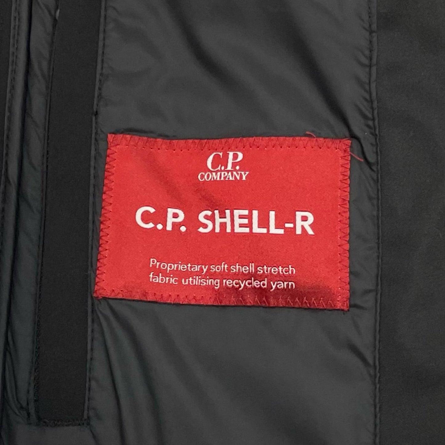 C.P.Company | シーピーカンパニー Shell-R Goggle Jacket ナイロンジャケット 16CMOW002A-05968A ブラック サイズ：46【尾張小牧店】