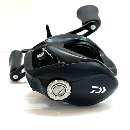【フィッシング/釣り/釣具/リール】 【ベイトリール/右ハンドル】Daiwa | ダイワ 24タトゥーラ TW 100XH【尾張小牧店】