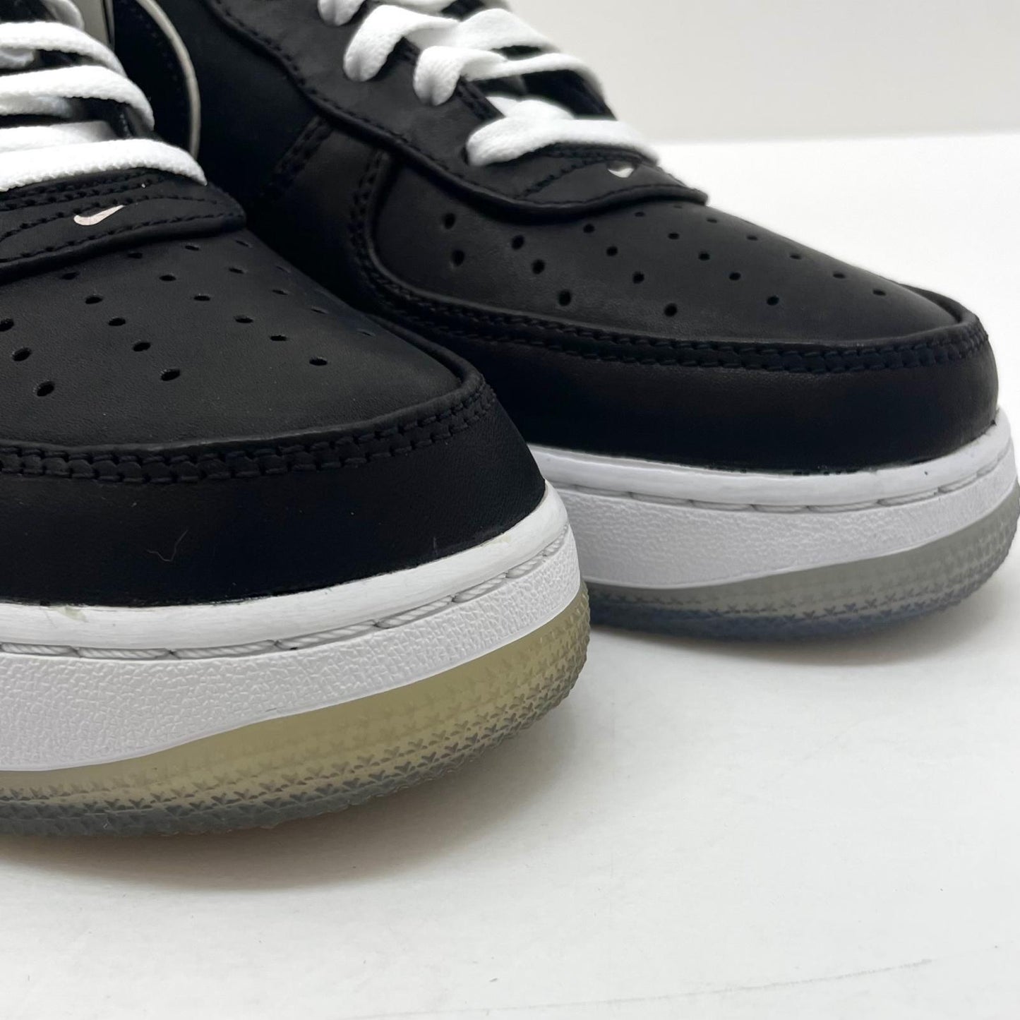 【中古】NIKE×Colin Kaepernick | ナイキ×コリン・キャパニック Air Force 1 Low "Black/White"　エアフォース1 ロー "ブラック/ホワイト"　スニーカー 靴　CQ0493-001 ブラック 27cm【尾張小牧店】