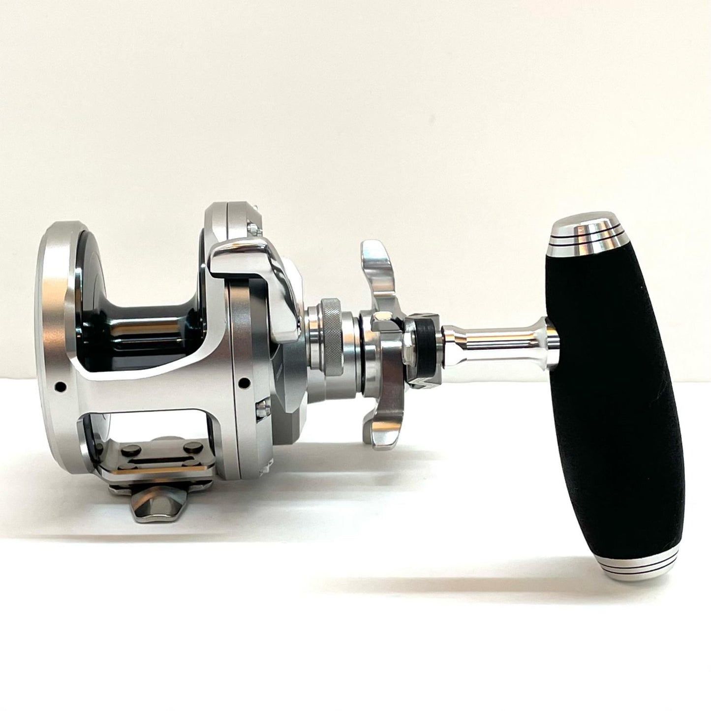 【フィッシング/釣り/釣具/リール】 【ベイトリール/右ハンドル】SHIMANO | シマノ 20オシアジガー 4000HG【尾張小牧店】