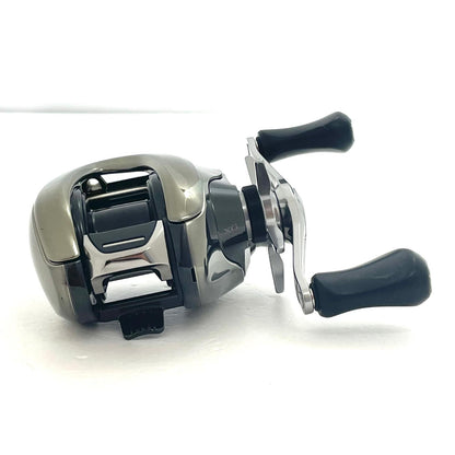 【フィッシング/釣り/釣具/リール】 【ベイトリール/右ハンドル】SHIMANO | シマノ ※付属品なし 25アンタレス 100XG【尾張小牧店】