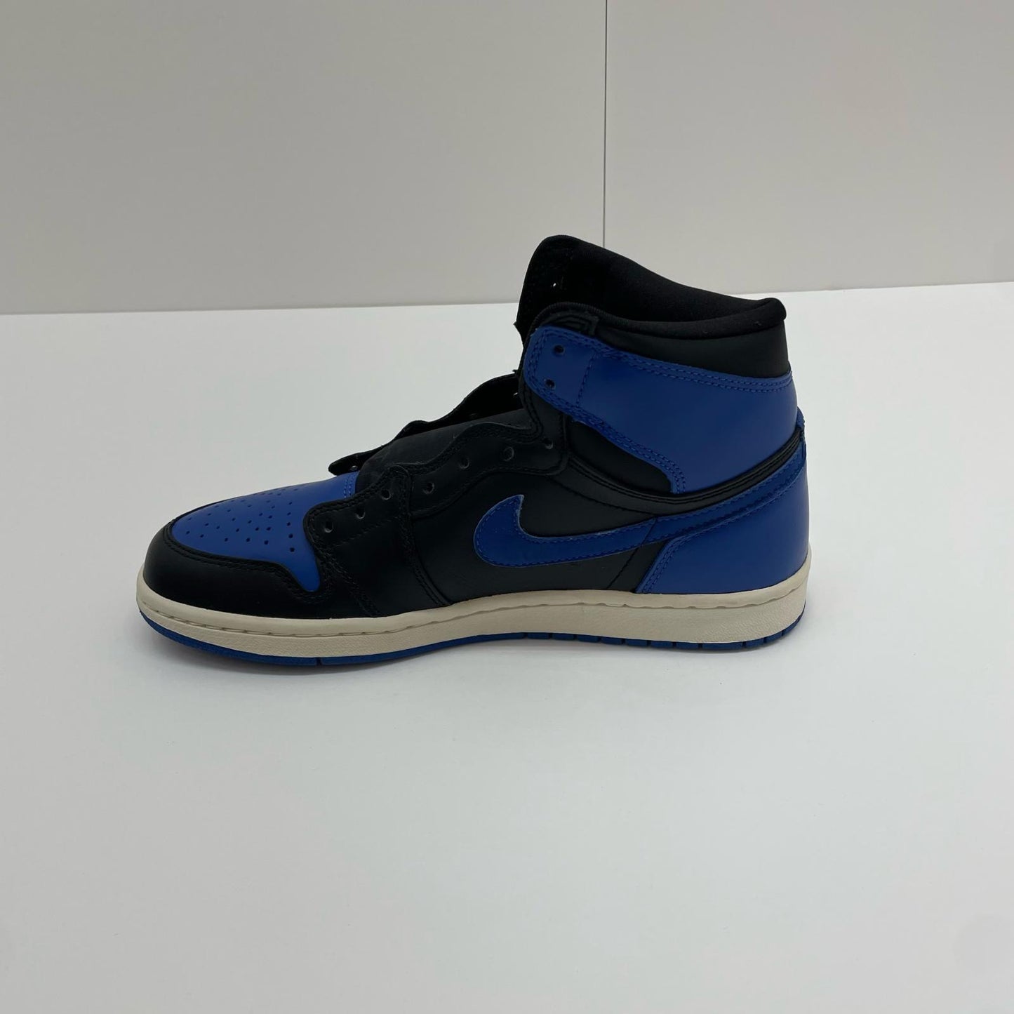 NIKE | ナイキ Air Jordan 1 Retro High スニーカー 136066-041 ブルー 26.5cm【尾張小牧店】