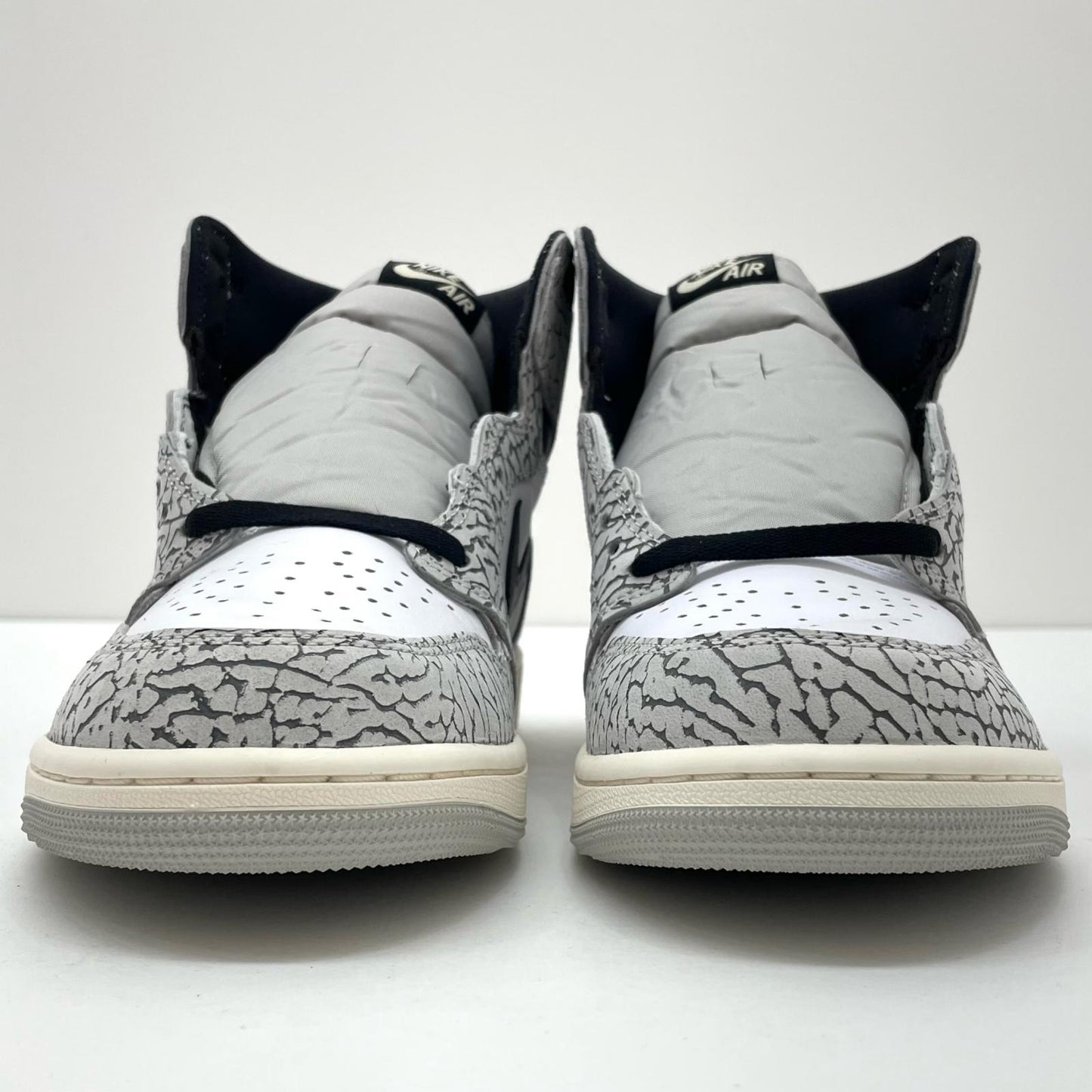 NIKE | ナイキ AIR JORDAN 1 RETRO HIGH OG スニーカー DZ5485-052 グレー×ホワイト×ブラック 30cm