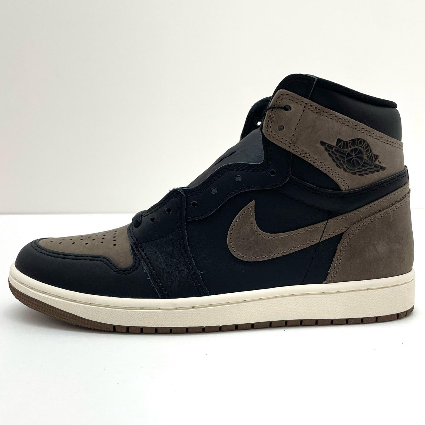 NIKE | ナイキ Air Jordan 1 Retro High OG スニーカー DZ5485-020 ブラウン×ブラック 27cm